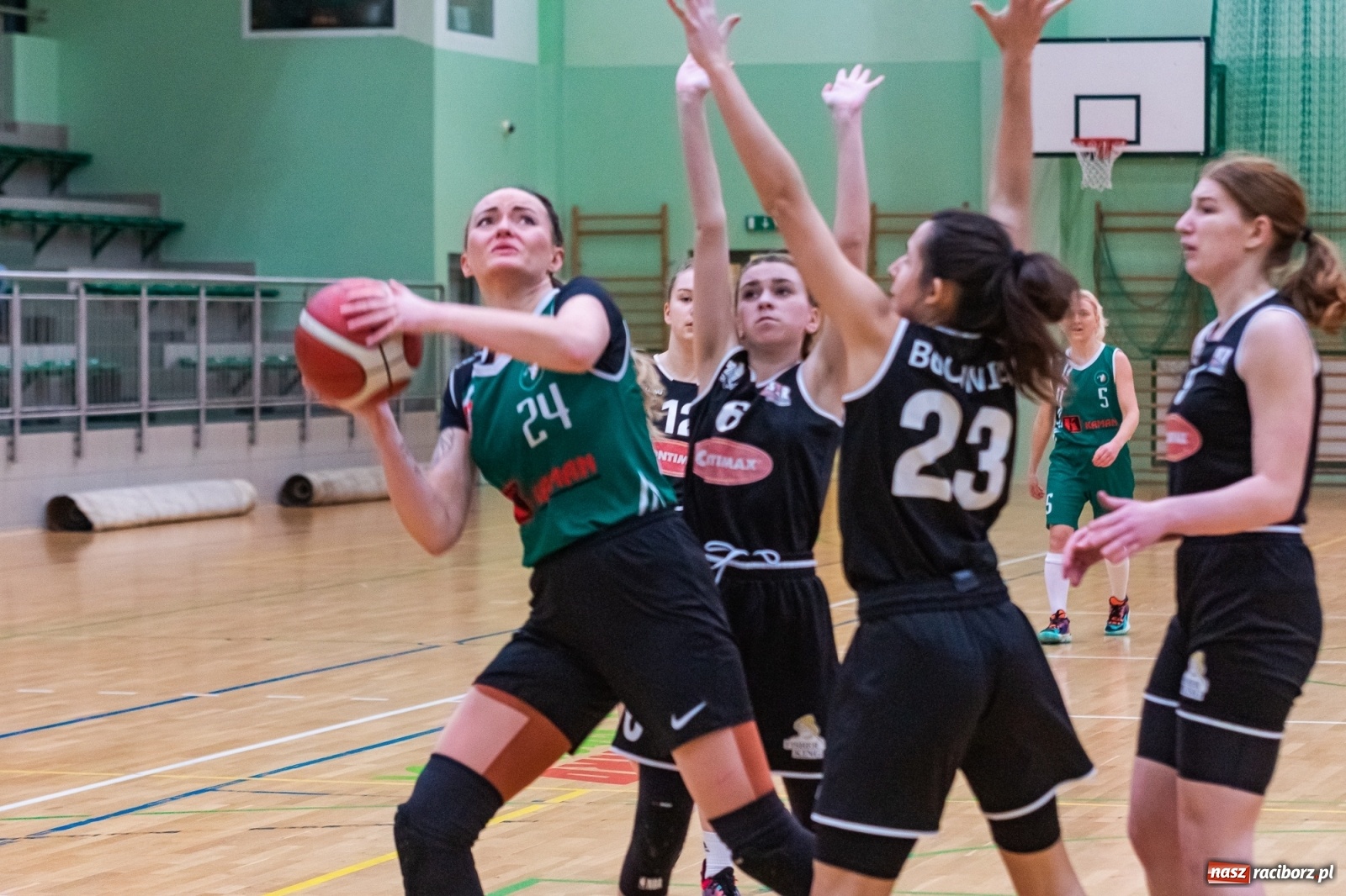 Zdjęcie w galerii na portalu naszraciborz.pl: Racibórz Bochnię pokonał i w tabeli awansował [FOTO i WIDEO] wiadomości z regionu