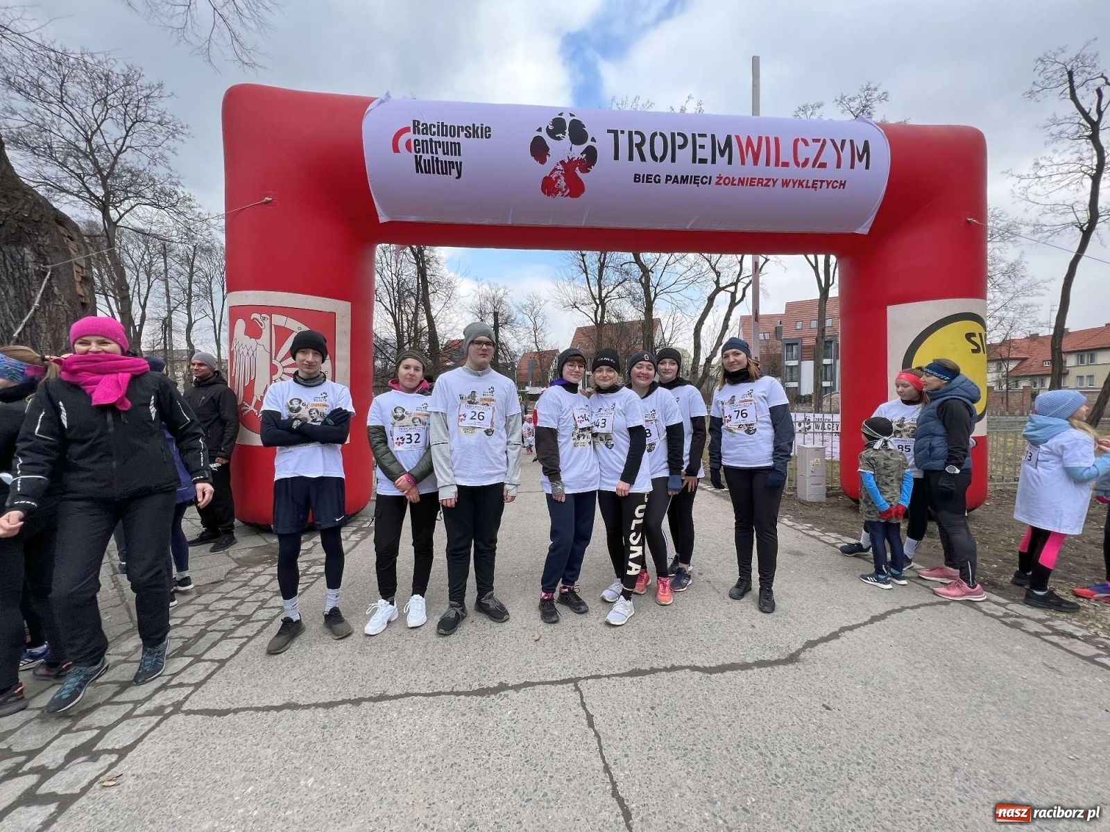 Zdjęcie w galerii na portalu naszraciborz.pl: XI edycja Biegu Pamięci Żołnierzy Wyklętych – Tropem Wilczym wiadomości z regionu