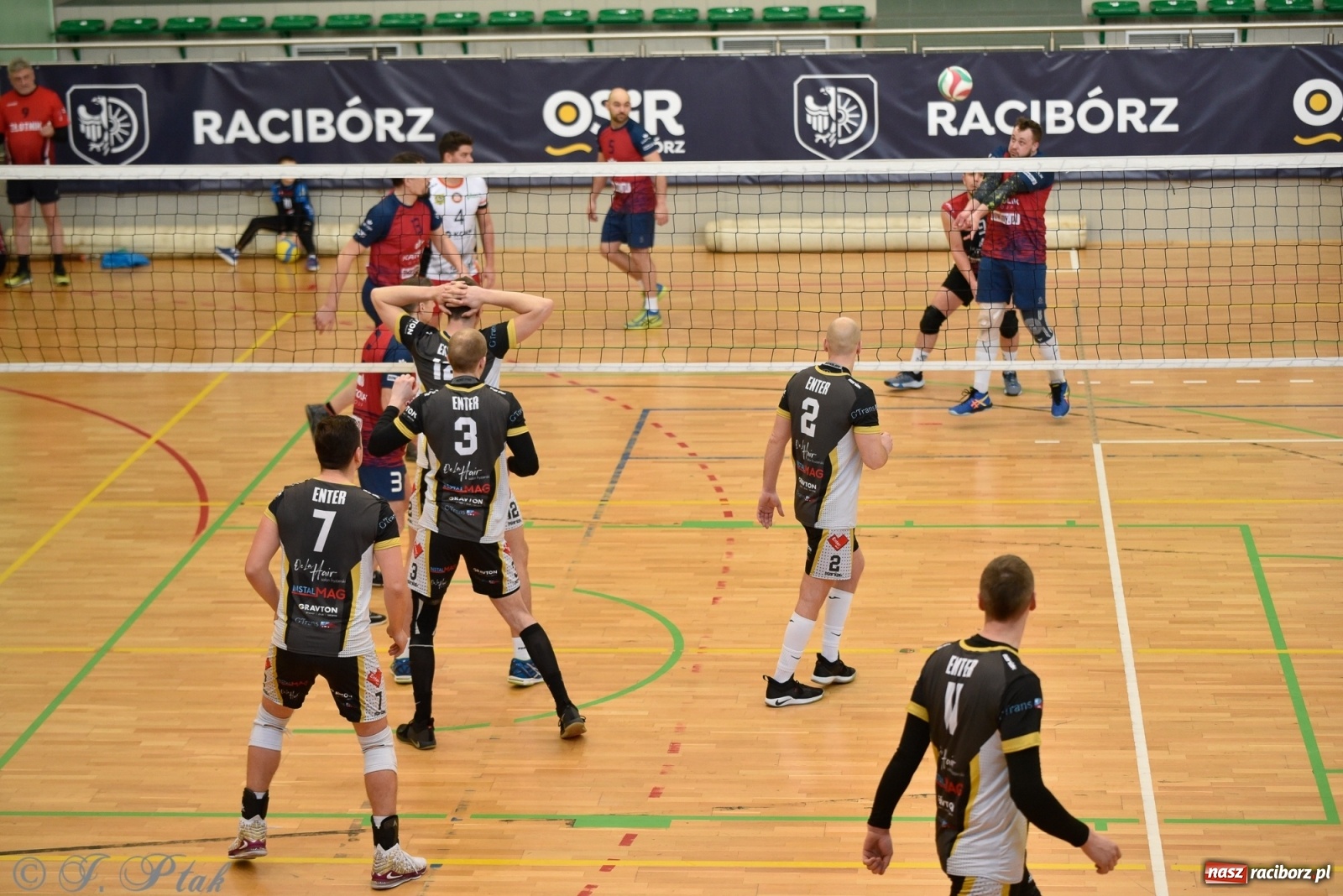 Zdjęcie w galerii na portalu naszraciborz.pl: Niedziela w RLPS pełna emocji  [FOTO] wiadomości z regionu