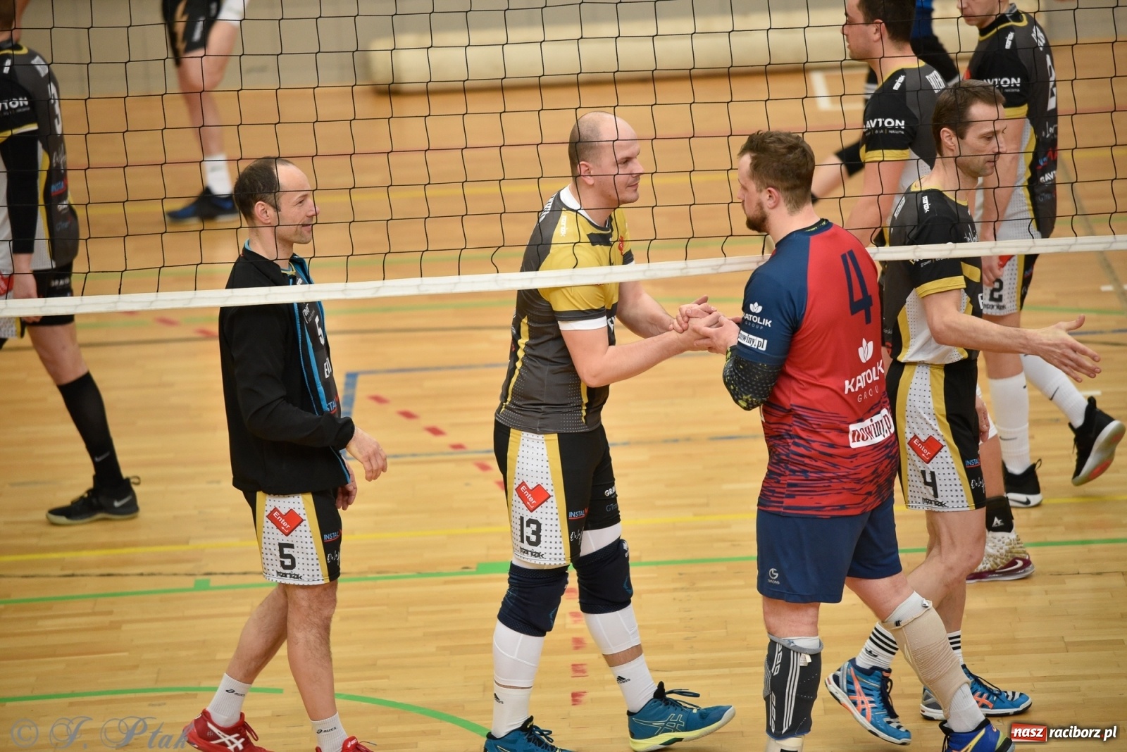 Zdjęcie w galerii na portalu naszraciborz.pl: Niedziela w RLPS pełna emocji  [FOTO] wiadomości z regionu