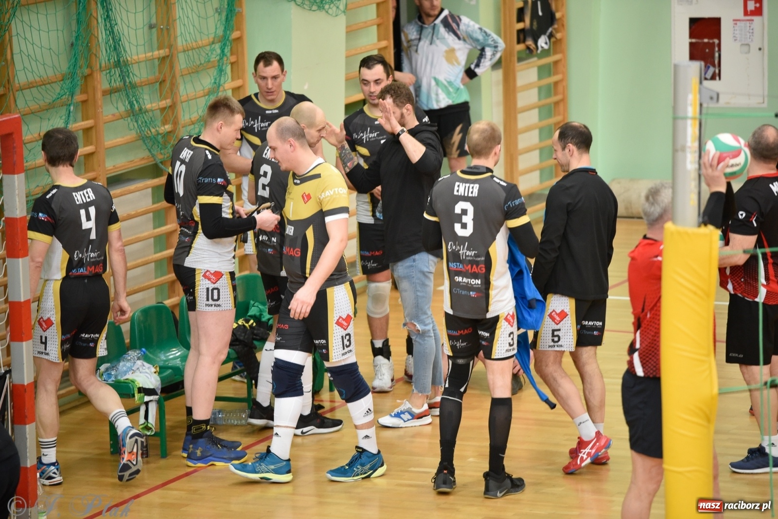 Zdjęcie w galerii na portalu naszraciborz.pl: Niedziela w RLPS pełna emocji  [FOTO] wiadomości z regionu