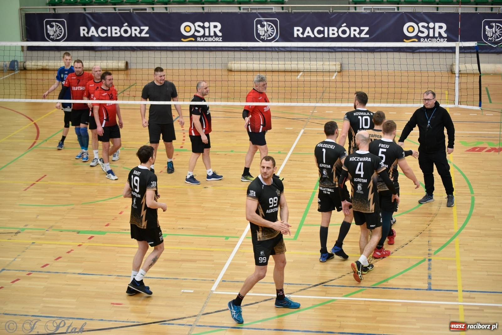 Zdjęcie w galerii na portalu naszraciborz.pl: Niedziela w RLPS pełna emocji  [FOTO] wiadomości z regionu