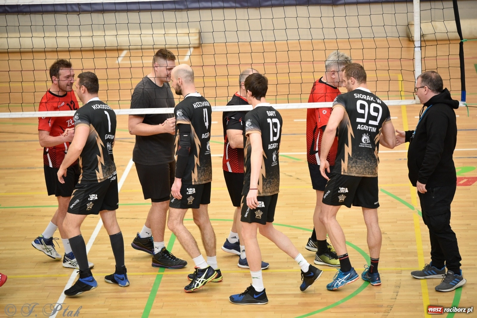 Zdjęcie w galerii na portalu naszraciborz.pl: Niedziela w RLPS pełna emocji  [FOTO] wiadomości z regionu