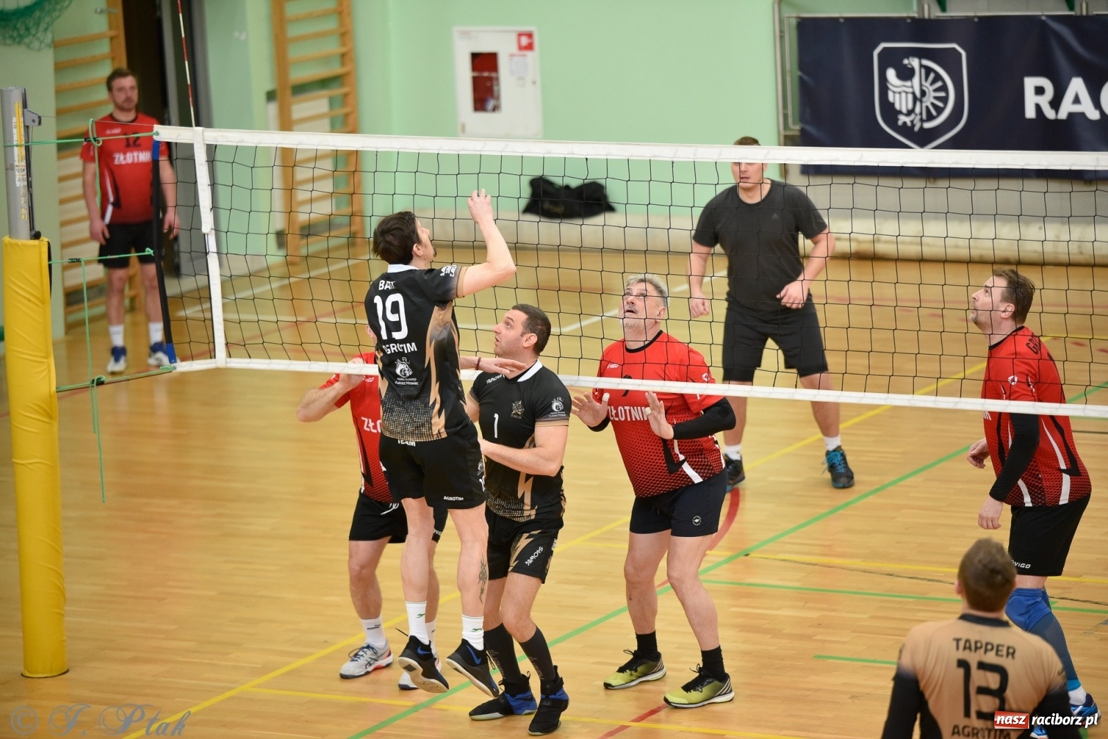 Zdjęcie w galerii na portalu naszraciborz.pl: Niedziela w RLPS pełna emocji  [FOTO] wiadomości z regionu