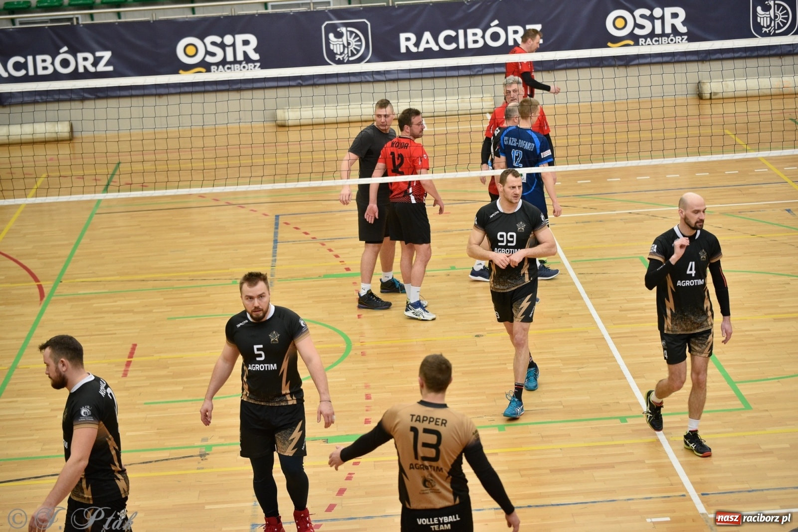 Zdjęcie w galerii na portalu naszraciborz.pl: Niedziela w RLPS pełna emocji  [FOTO] wiadomości z regionu