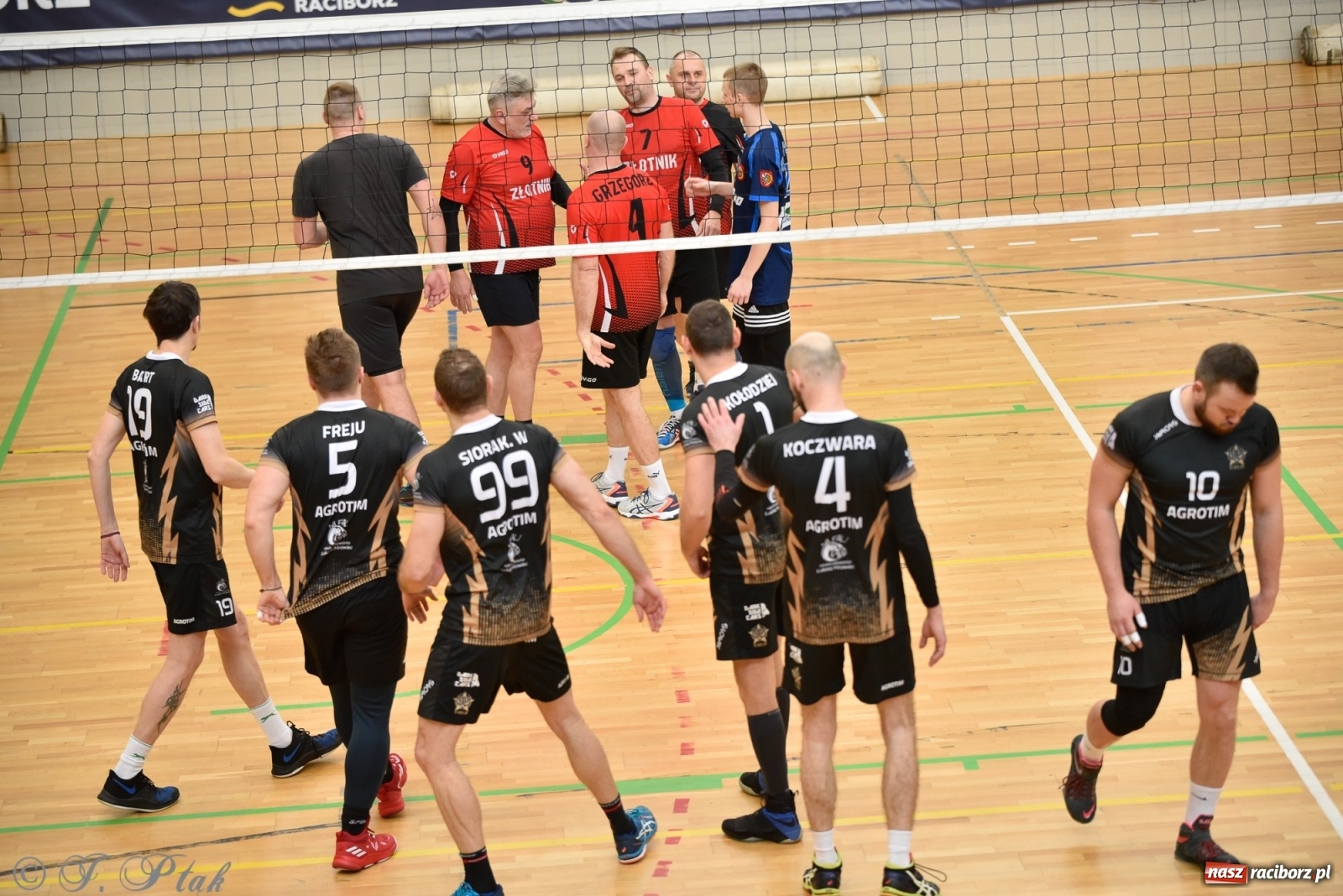 Zdjęcie w galerii na portalu naszraciborz.pl: Niedziela w RLPS pełna emocji  [FOTO] wiadomości z regionu