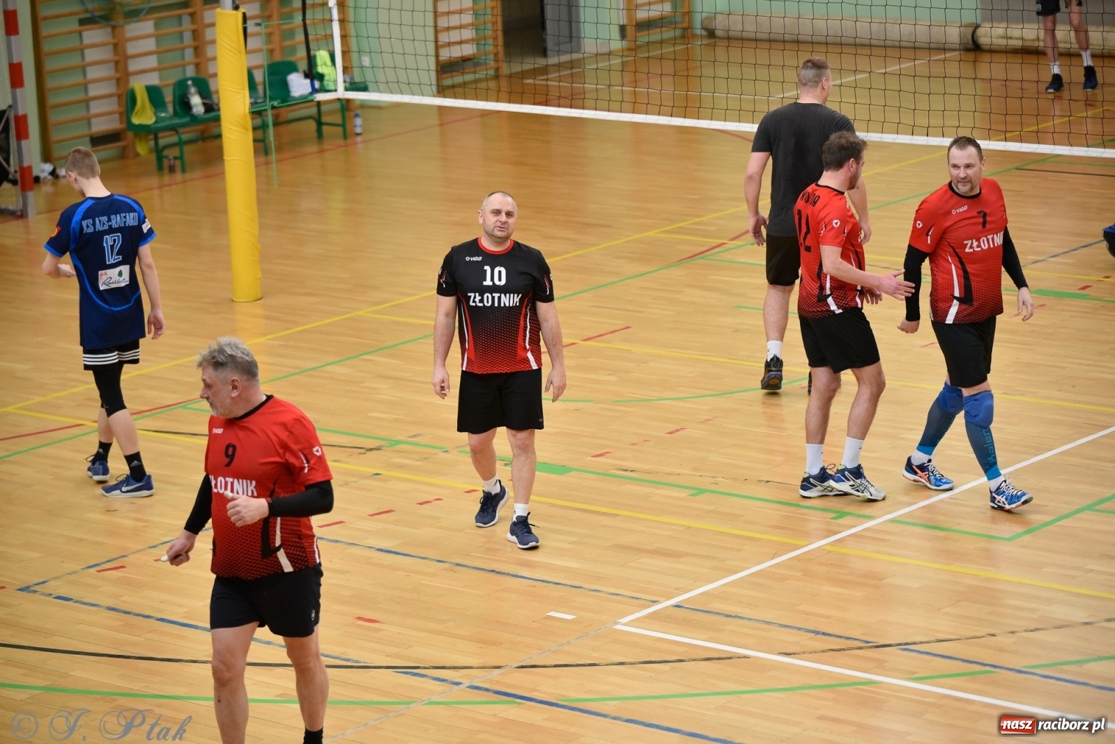 Zdjęcie w galerii na portalu naszraciborz.pl: Niedziela w RLPS pełna emocji  [FOTO] wiadomości z regionu