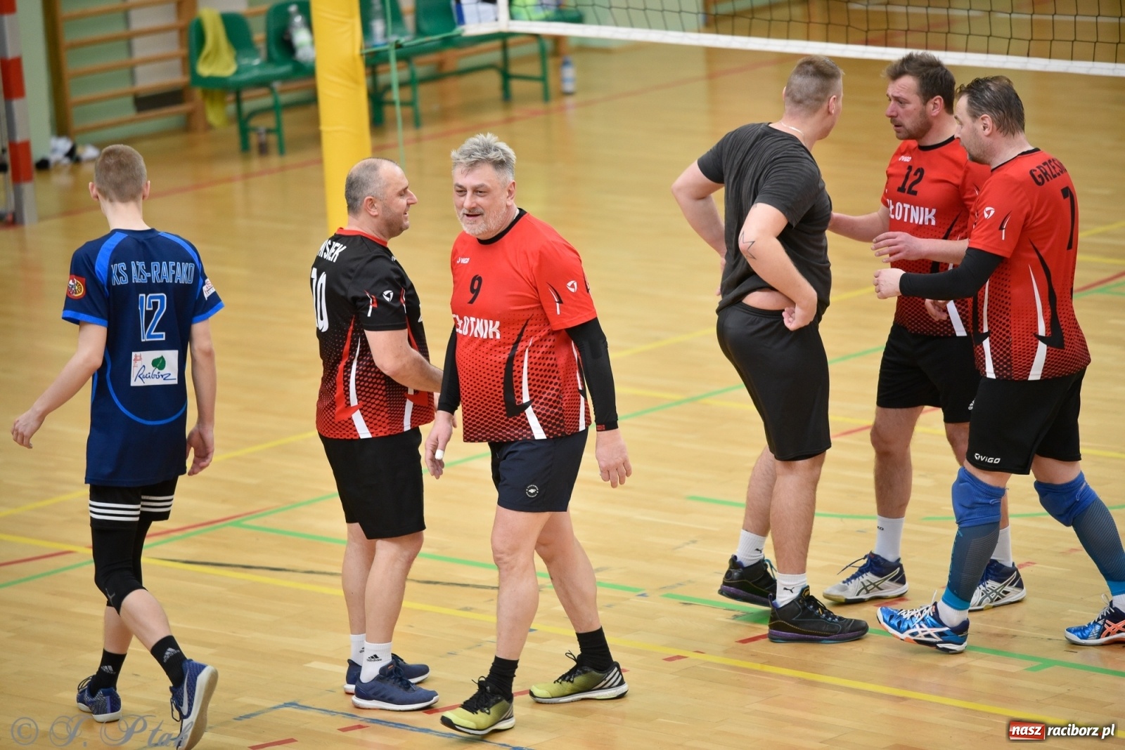 Zdjęcie w galerii na portalu naszraciborz.pl: Niedziela w RLPS pełna emocji  [FOTO] wiadomości z regionu