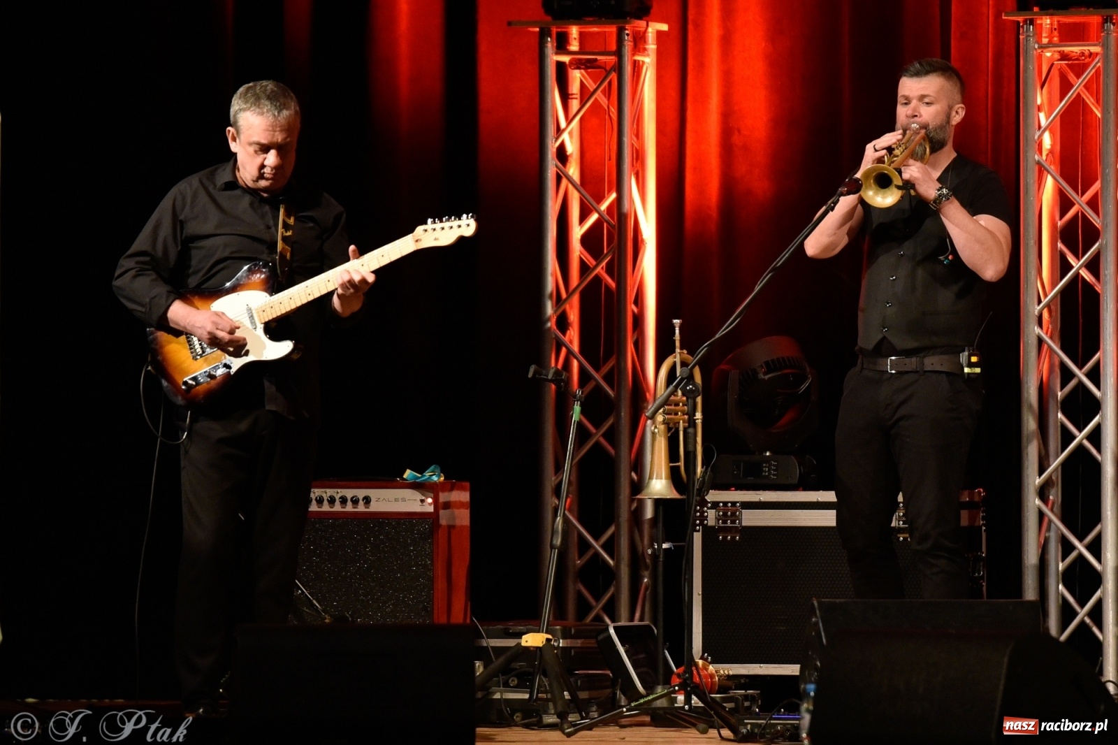 Zdjęcie w galerii na portalu naszraciborz.pl: Raz, Dwa, Trzy na swoje 30. urodziny w Raciborzu wiadomości z regionu