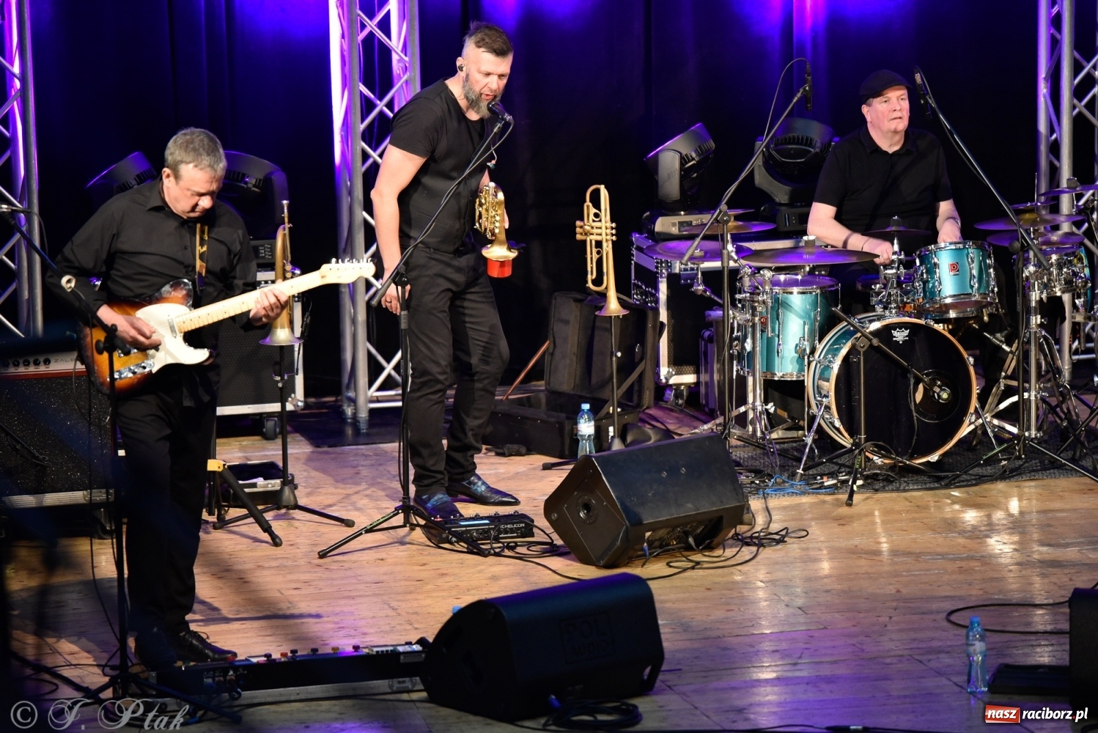 Zdjęcie w galerii na portalu naszraciborz.pl: Raz, Dwa, Trzy na swoje 30. urodziny w Raciborzu wiadomości z regionu