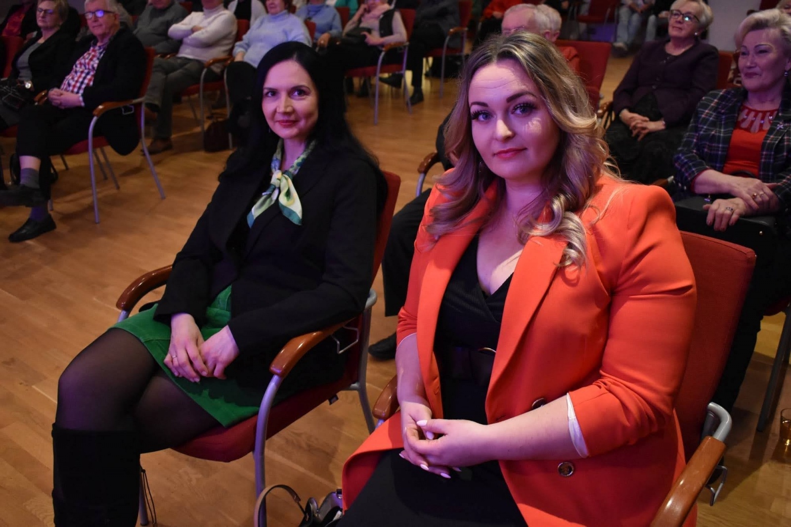 Zdjęcie w galerii na portalu naszraciborz.pl: Zakręcona RULETKA życia. Promocja książki Zbigniewa Woźniaka na zamku wiadomości z regionu