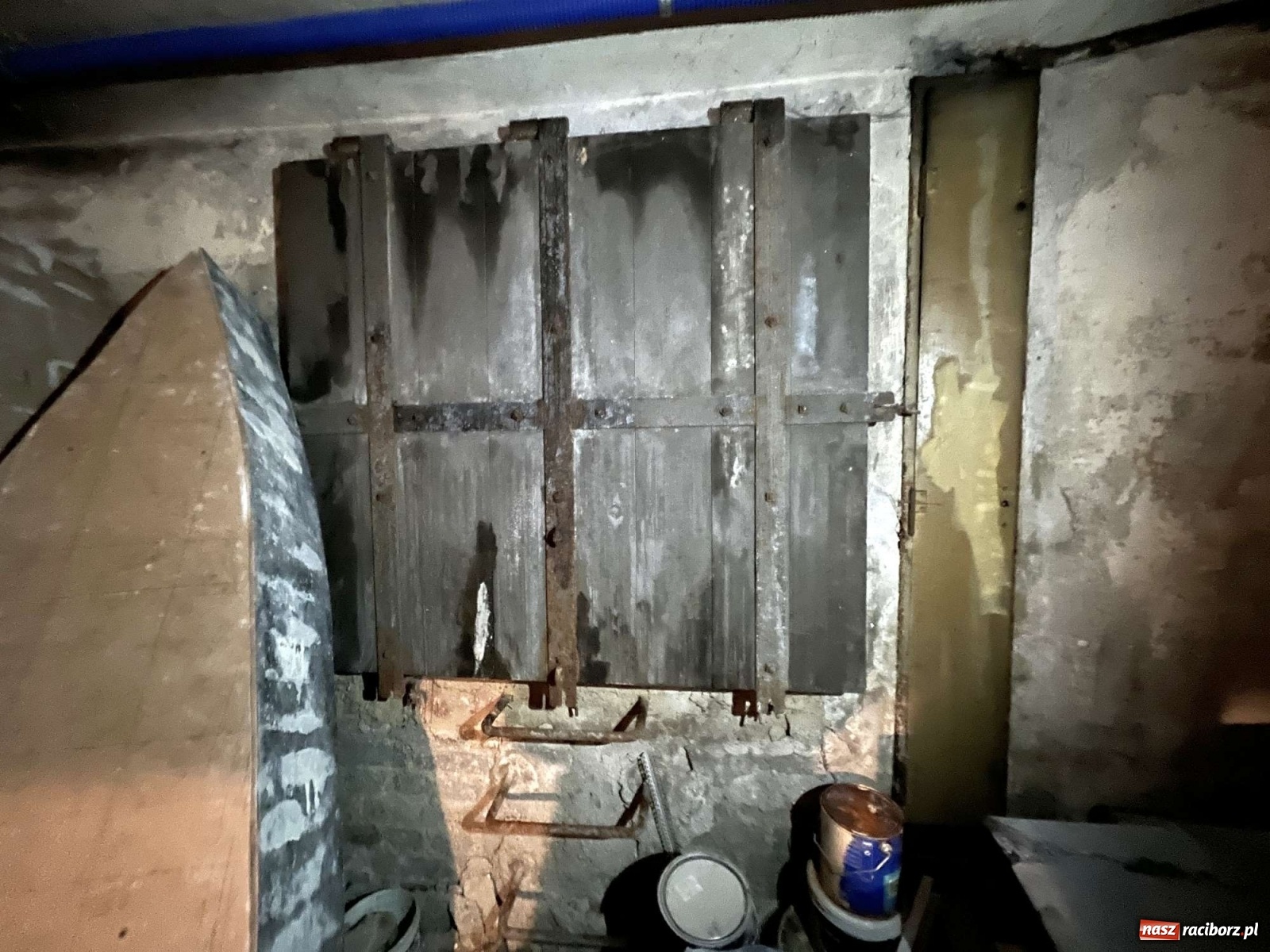 Zdjęcie w galerii na portalu naszraciborz.pl: Poniemiecki schron przy ul. Wileńskiej, dawniej Hohenzollernów [FOTO] wiadomości z regionu