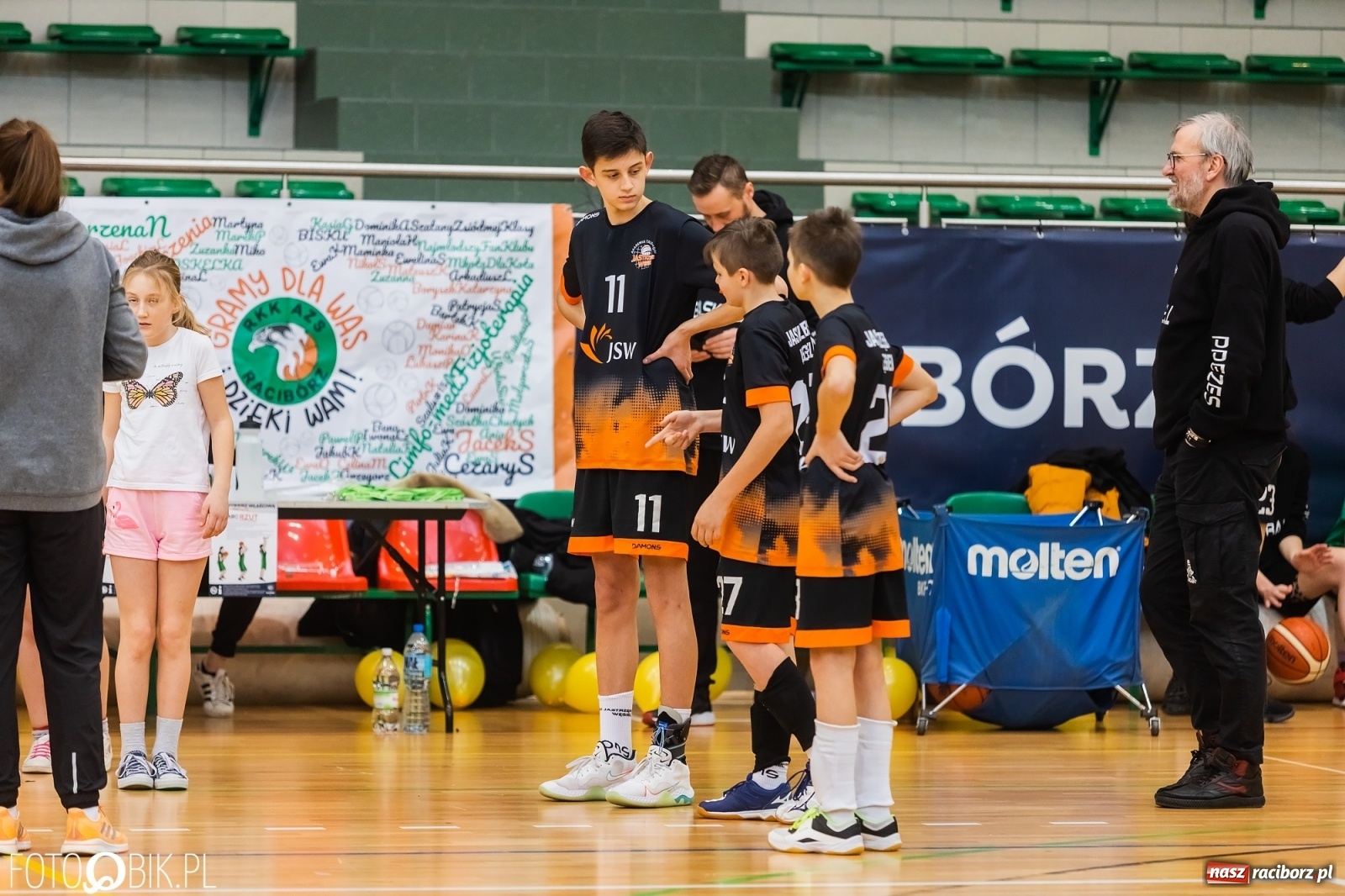 Zdjęcie w galerii na portalu naszraciborz.pl: Festiwal Sportu z SP 18 w hali przy Łąkowej [FOTO i WIDEO] wiadomości z regionu