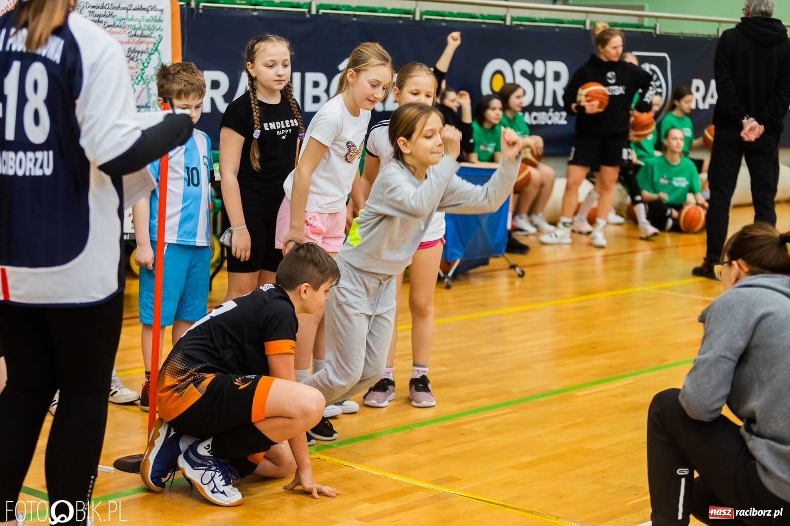Zdjęcie w galerii na portalu naszraciborz.pl: Festiwal Sportu z SP 18 w hali przy Łąkowej [FOTO i WIDEO] wiadomości z regionu