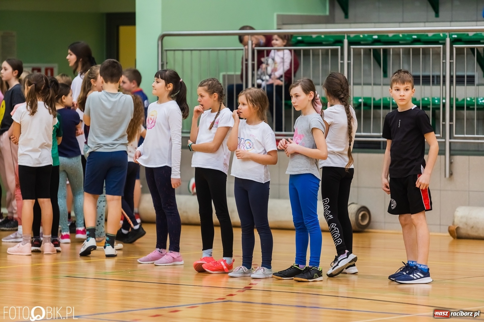 Zdjęcie w galerii na portalu naszraciborz.pl: Festiwal Sportu z SP 18 w hali przy Łąkowej [FOTO i WIDEO] wiadomości z regionu