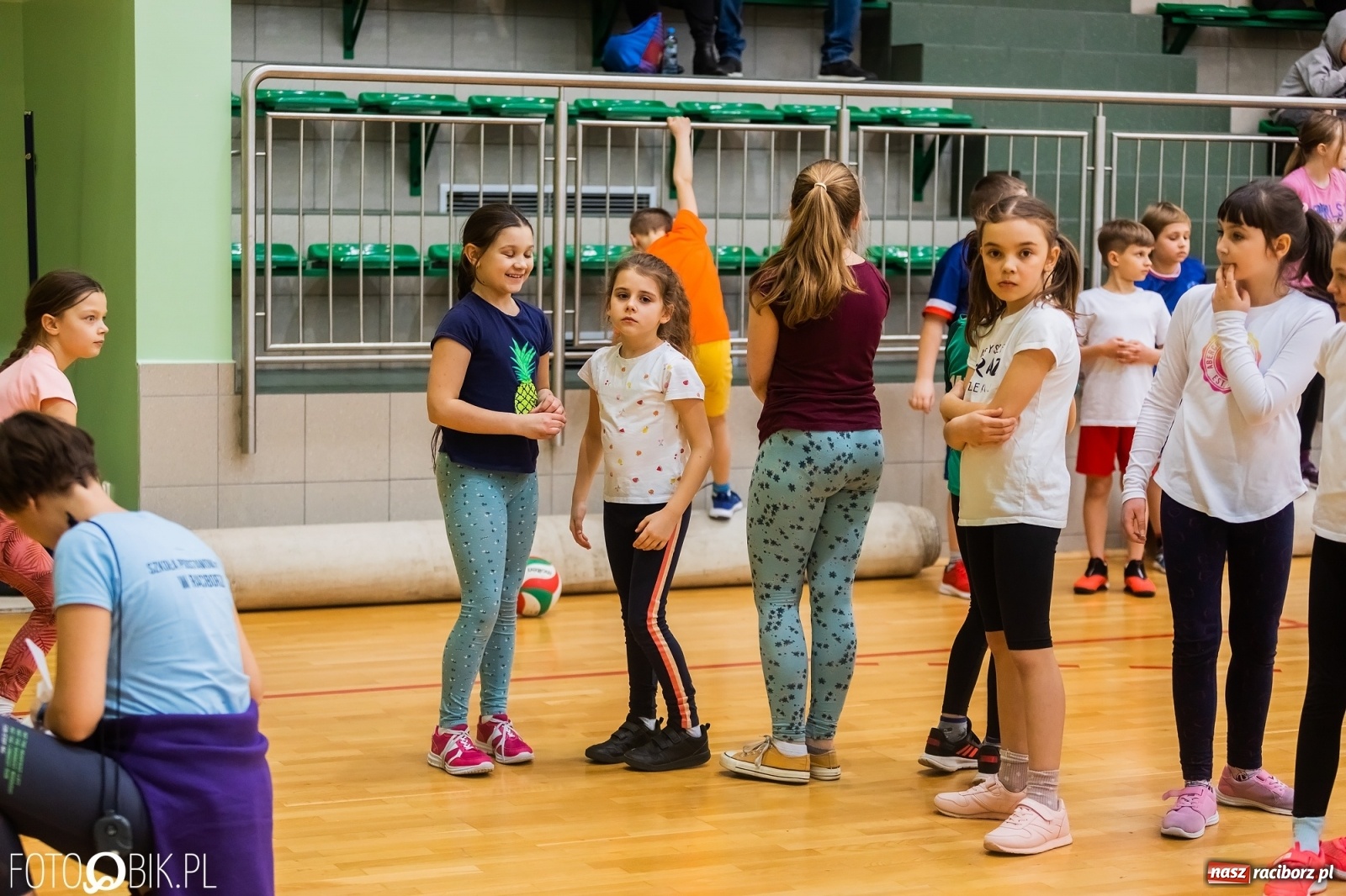 Zdjęcie w galerii na portalu naszraciborz.pl: Festiwal Sportu z SP 18 w hali przy Łąkowej [FOTO i WIDEO] wiadomości z regionu