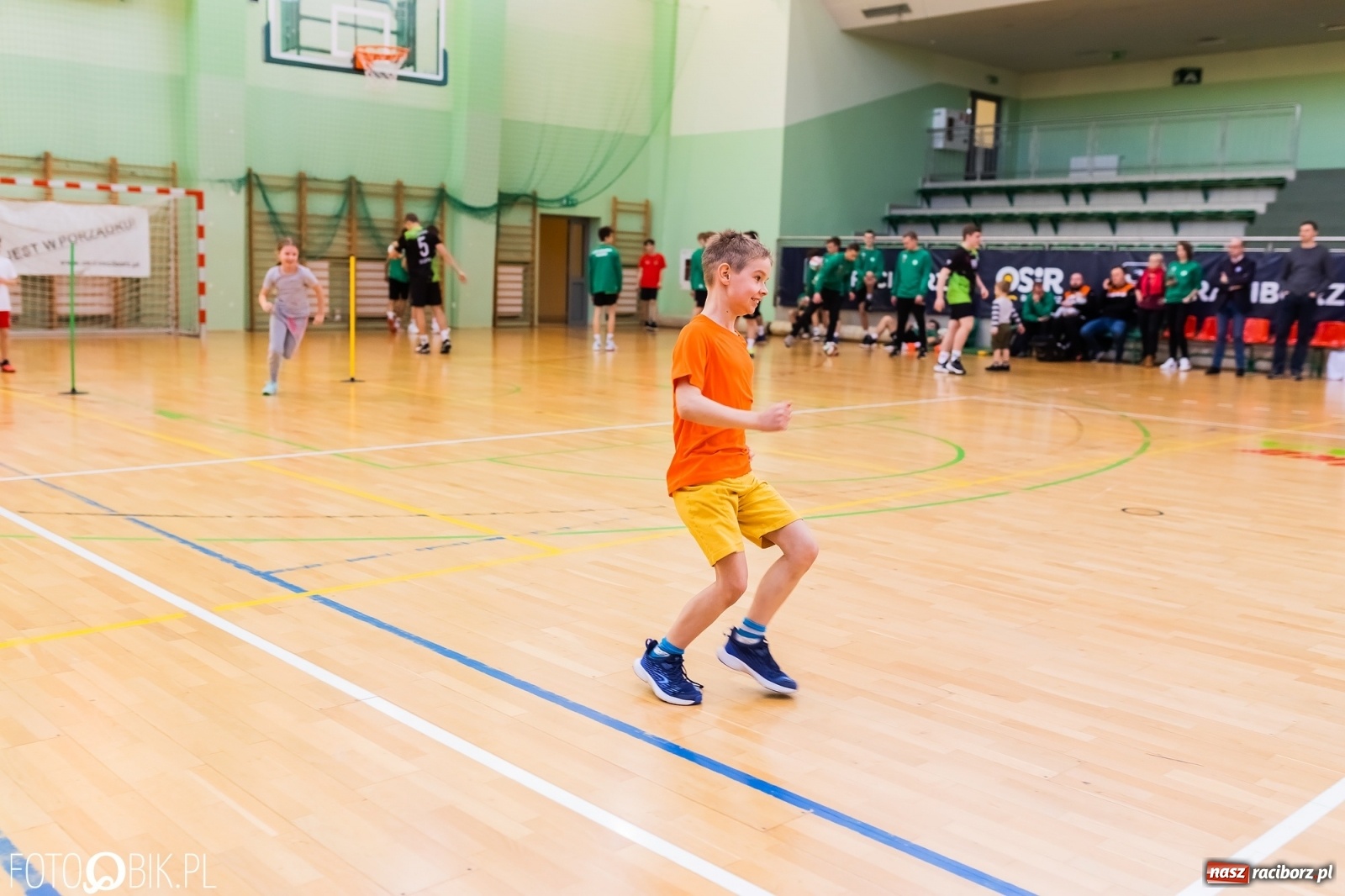 Zdjęcie w galerii na portalu naszraciborz.pl: Festiwal Sportu z SP 18 w hali przy Łąkowej [FOTO i WIDEO] wiadomości z regionu