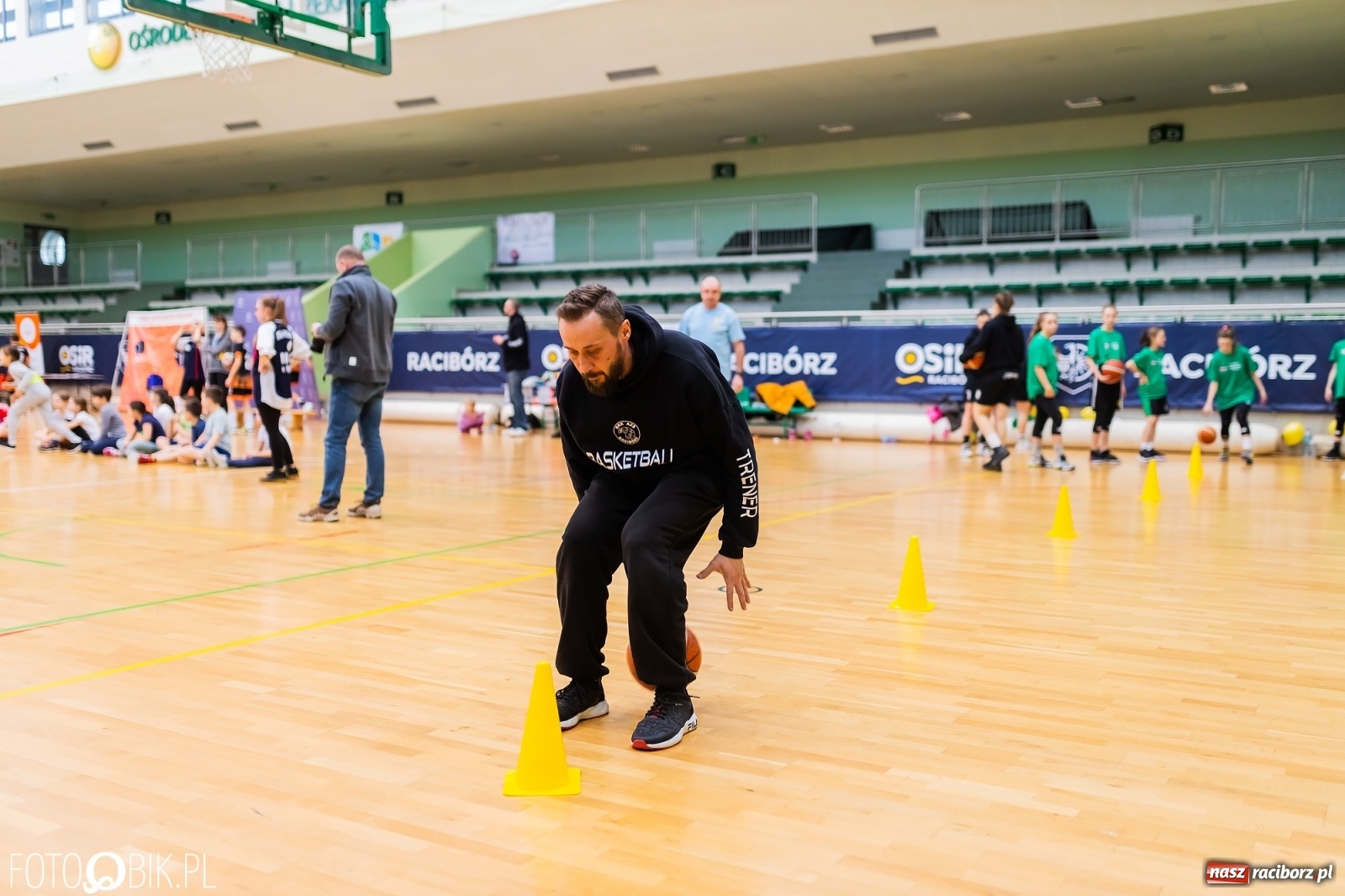 Zdjęcie w galerii na portalu naszraciborz.pl: Festiwal Sportu z SP 18 w hali przy Łąkowej [FOTO i WIDEO] wiadomości z regionu