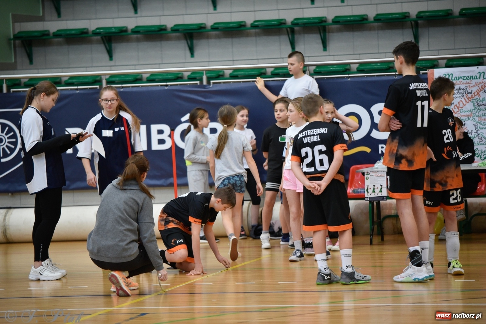 Zdjęcie w galerii na portalu naszraciborz.pl: Festiwal Sportu z SP 18 w hali przy Łąkowej [FOTO i WIDEO] wiadomości z regionu