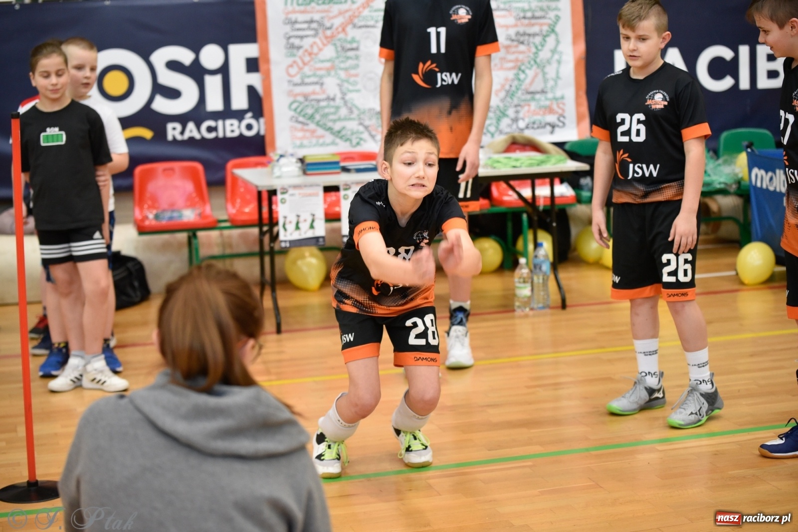 Zdjęcie w galerii na portalu naszraciborz.pl: Festiwal Sportu z SP 18 w hali przy Łąkowej [FOTO i WIDEO] wiadomości z regionu