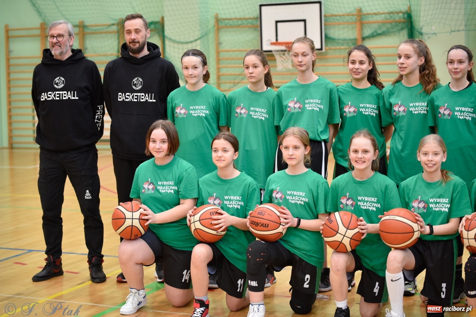 Zdjęcie w galerii na portalu naszraciborz.pl: Festiwal Sportu z SP 18 w hali przy Łąkowej [FOTO i WIDEO] wiadomości z regionu