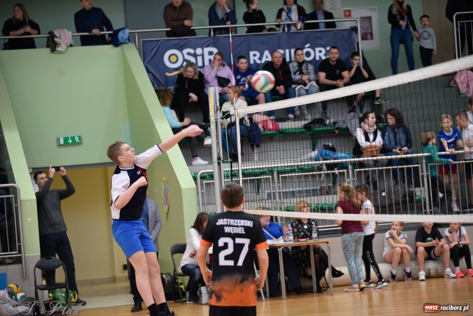 Zdjęcie w galerii na portalu naszraciborz.pl: Festiwal Sportu z SP 18 w hali przy Łąkowej [FOTO i WIDEO] wiadomości z regionu