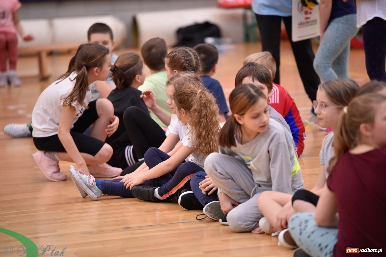 Zdjęcie w galerii na portalu naszraciborz.pl: Festiwal Sportu z SP 18 w hali przy Łąkowej [FOTO i WIDEO] wiadomości z regionu