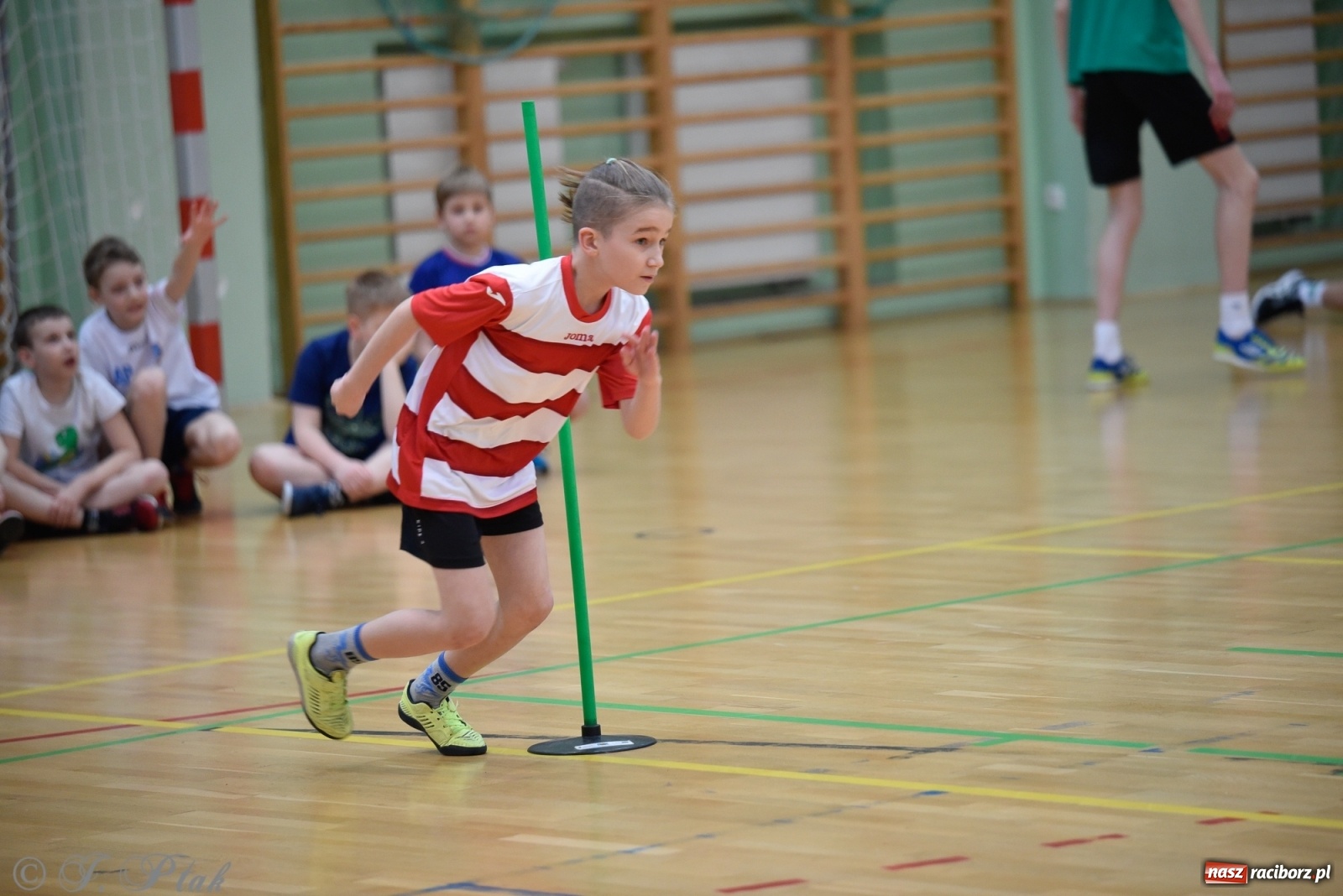 Zdjęcie w galerii na portalu naszraciborz.pl: Festiwal Sportu z SP 18 w hali przy Łąkowej [FOTO i WIDEO] wiadomości z regionu