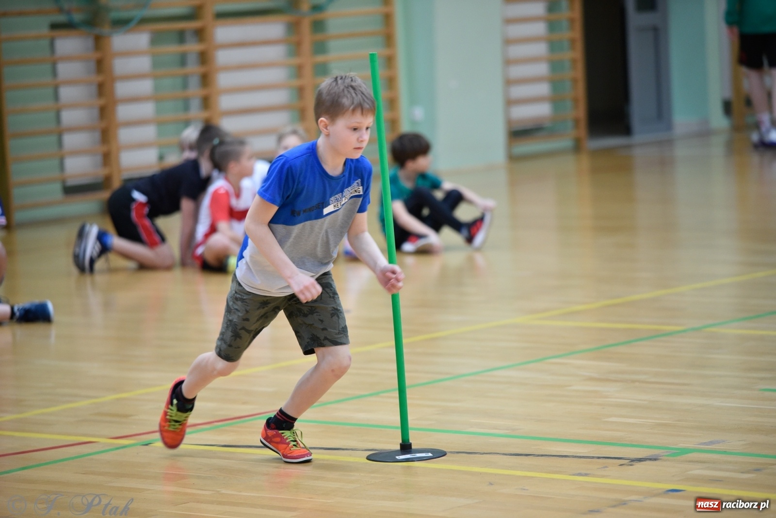 Zdjęcie w galerii na portalu naszraciborz.pl: Festiwal Sportu z SP 18 w hali przy Łąkowej [FOTO i WIDEO] wiadomości z regionu