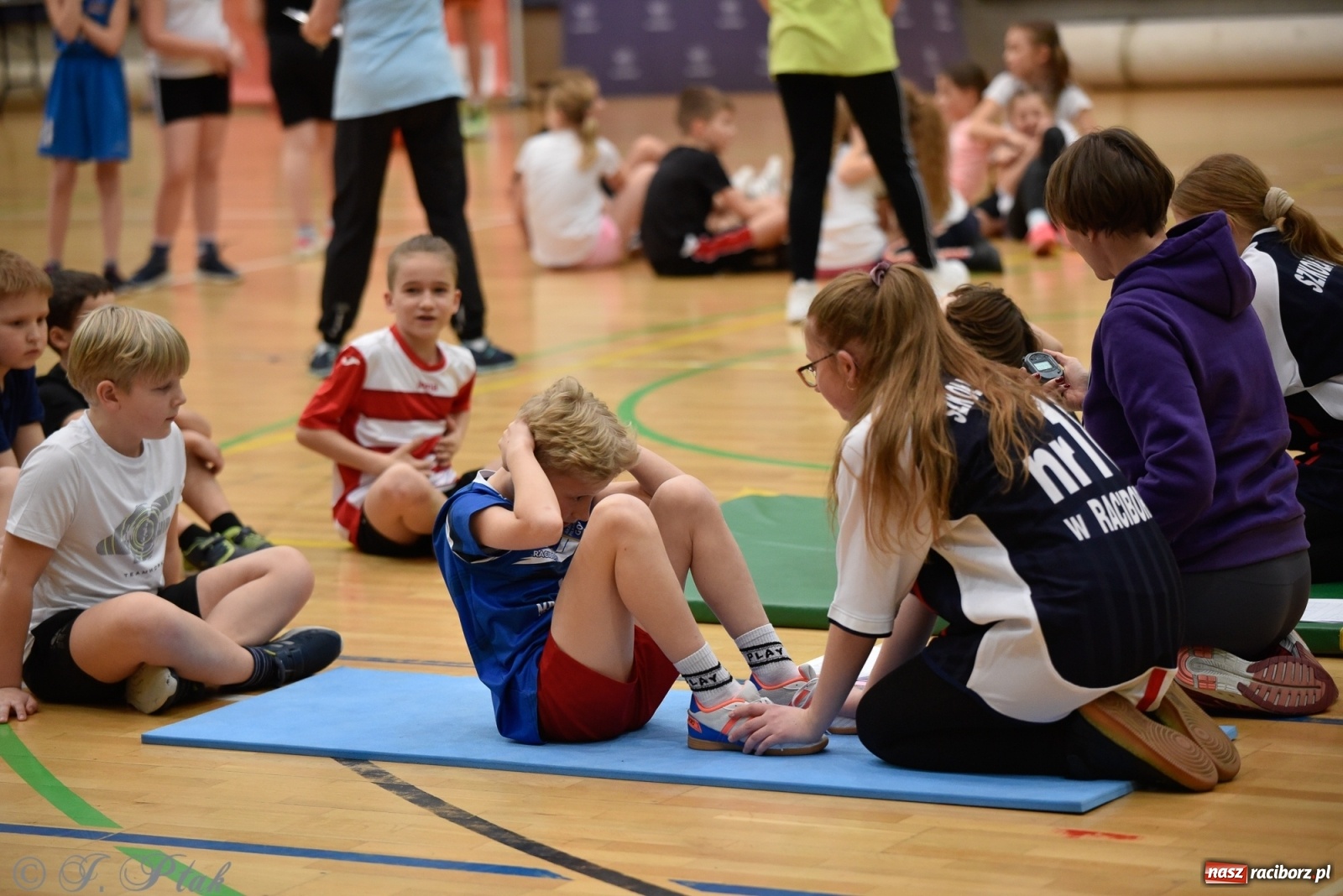 Zdjęcie w galerii na portalu naszraciborz.pl: Festiwal Sportu z SP 18 w hali przy Łąkowej [FOTO i WIDEO] wiadomości z regionu