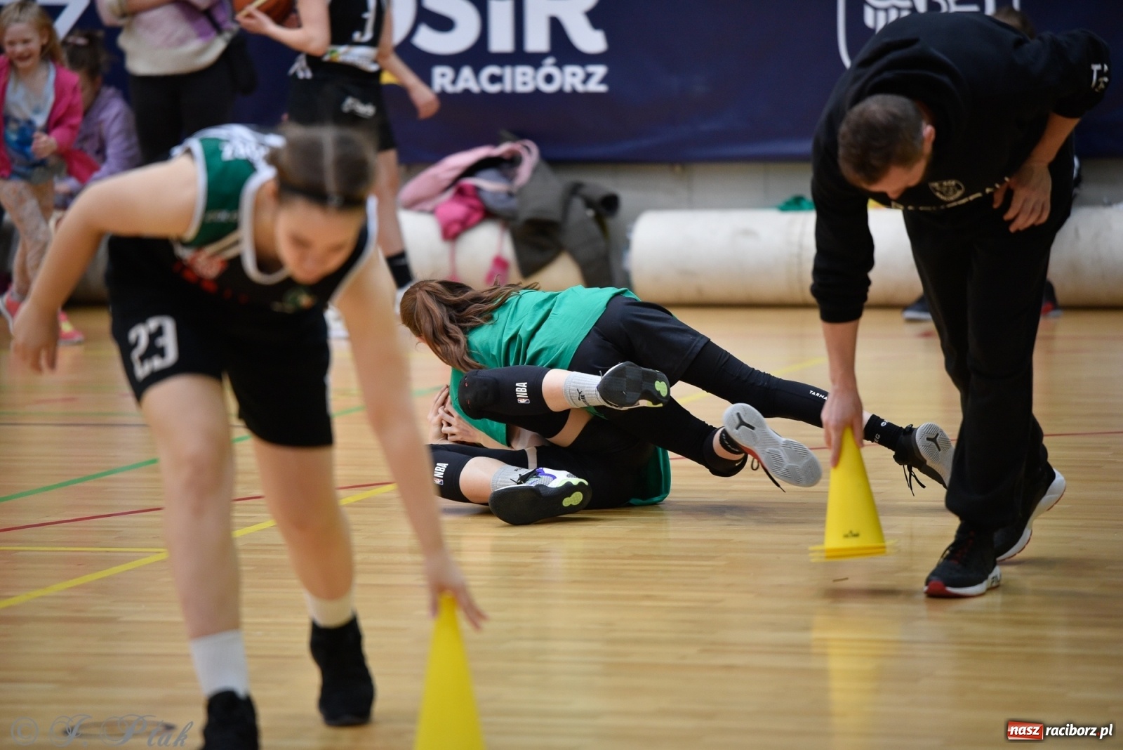 Zdjęcie w galerii na portalu naszraciborz.pl: Festiwal Sportu z SP 18 w hali przy Łąkowej [FOTO i WIDEO] wiadomości z regionu