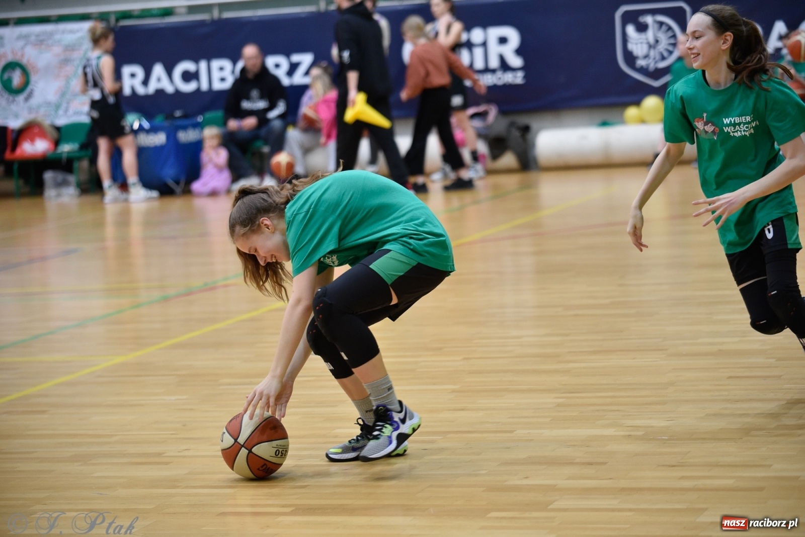 Zdjęcie w galerii na portalu naszraciborz.pl: Festiwal Sportu z SP 18 w hali przy Łąkowej [FOTO i WIDEO] wiadomości z regionu