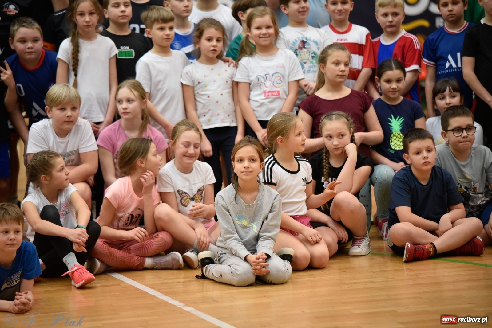 Zdjęcie w galerii na portalu naszraciborz.pl: Festiwal Sportu z SP 18 w hali przy Łąkowej [FOTO i WIDEO] wiadomości z regionu