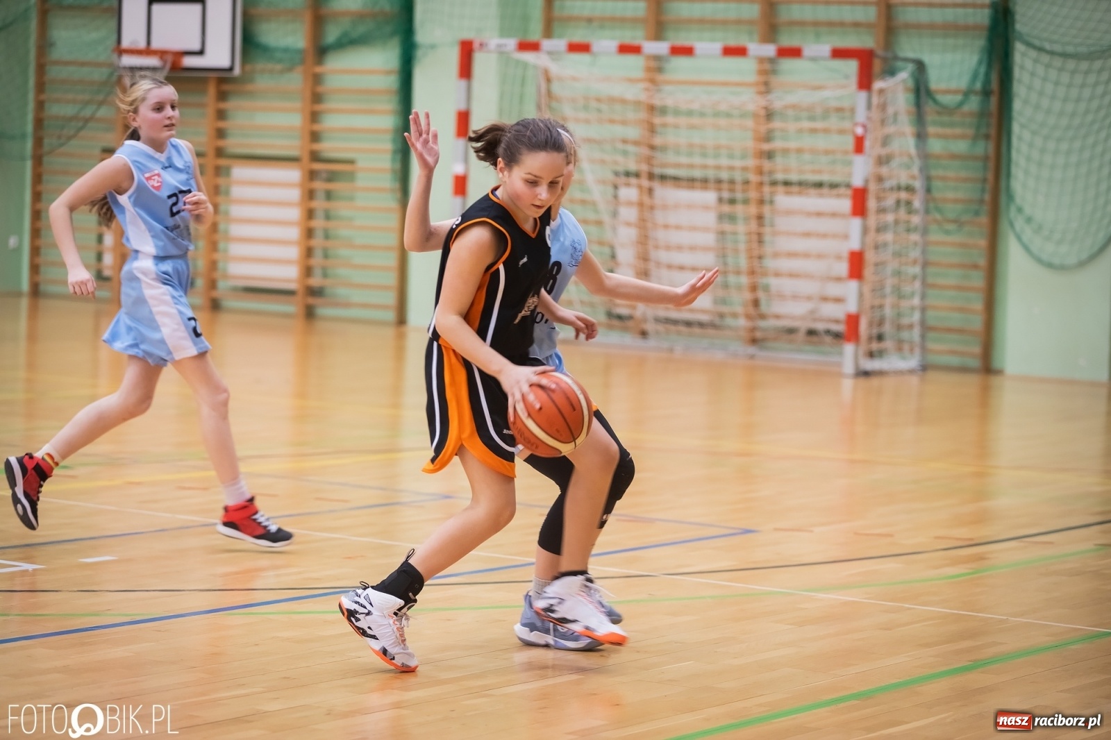 Zdjęcie w galerii na portalu naszraciborz.pl: Koszykówka. Wisła górą w Raciborzu [FOTO i WIDEO] wiadomości z regionu