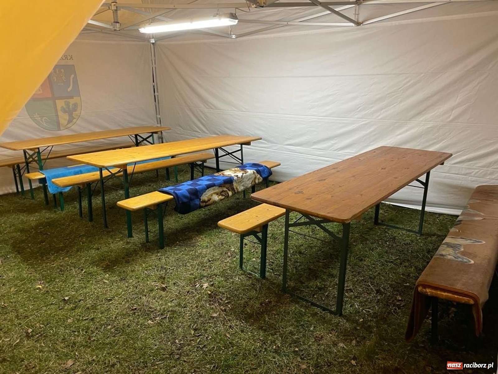 Zdjęcie w galerii na portalu naszraciborz.pl: Całodobowe dyżury na dworcu w Chałupkach, bo Ukraińcy wysiadają tu... przez pomyłkę wiadomości z regionu