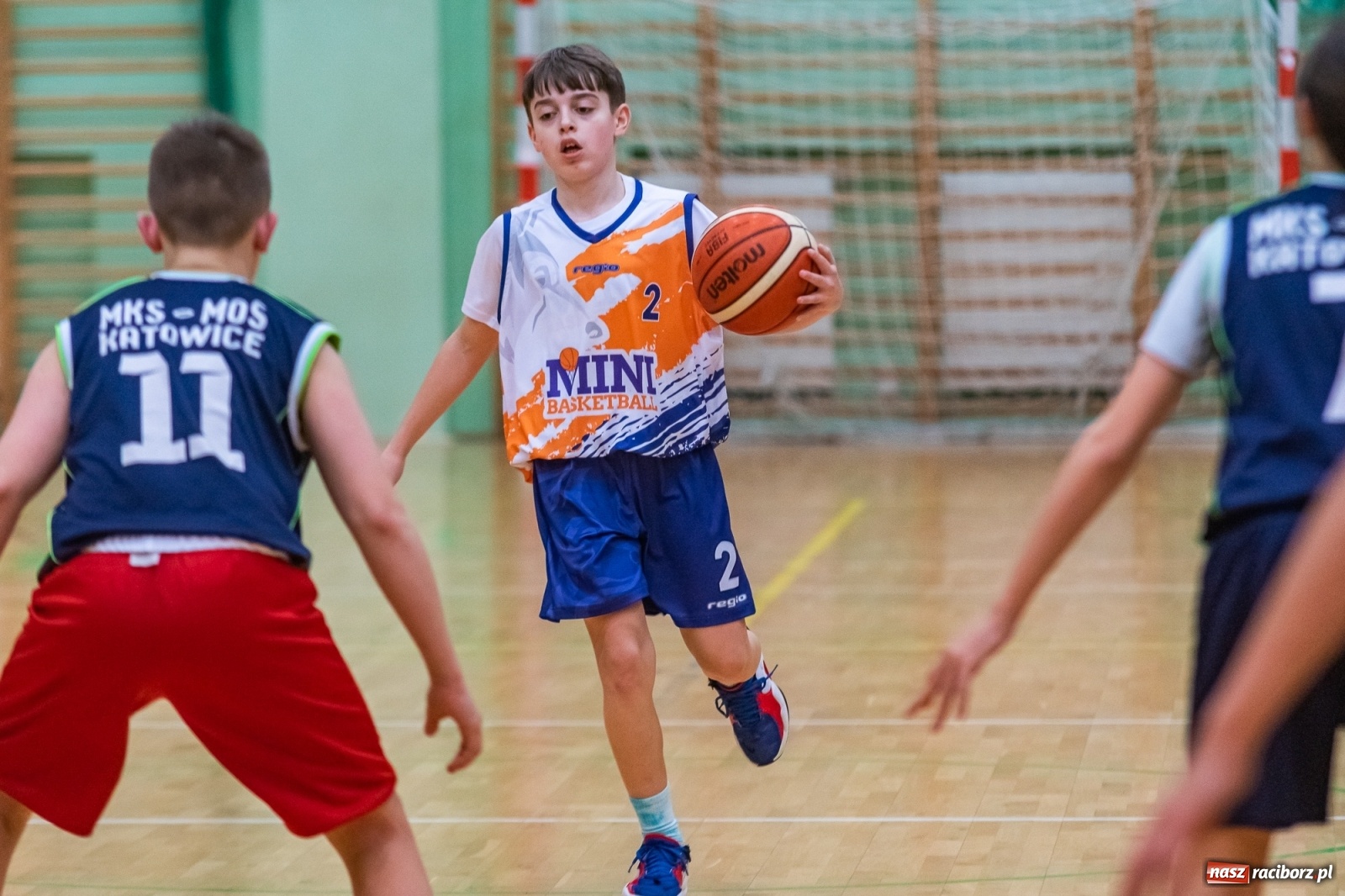 Zdjęcie w galerii na portalu naszraciborz.pl: Koszykarski dreszczowiec w Arenie Rafako z happy endem [FOTO i WIDEO] wiadomości z regionu