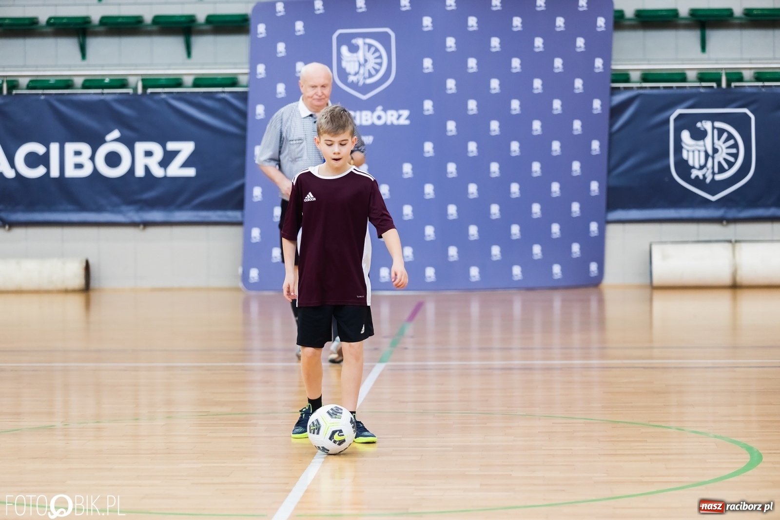 Zdjęcie w galerii na portalu naszraciborz.pl: Puchar Tymbarku. Rywalizacja o awans trwa [FOTO] wiadomości z regionu