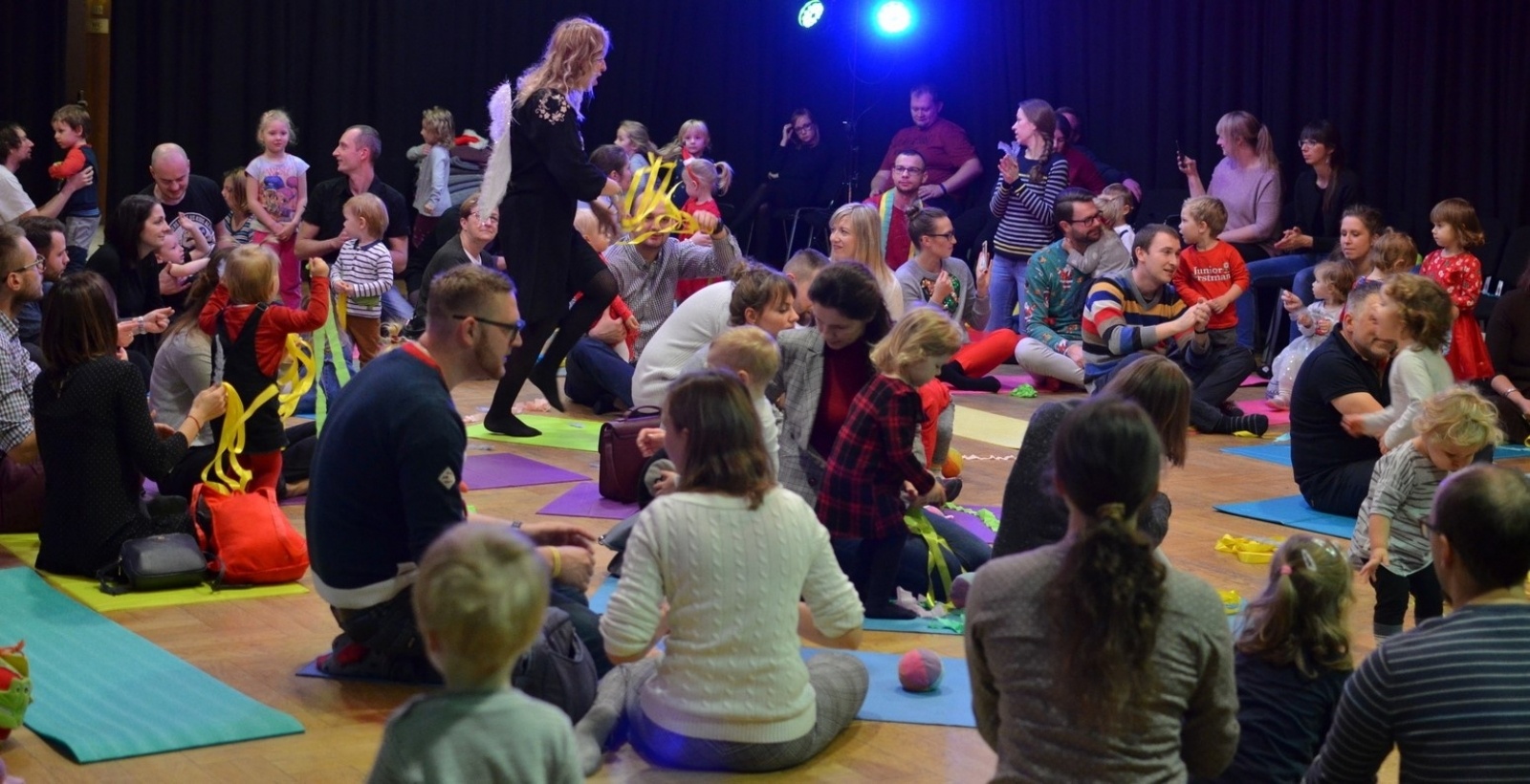 Zdjęcie w galerii na portalu naszraciborz.pl: Polskie melodie ludowe, czyli kolejna edycja Maluchów w krainie dźwięku wiadomości z regionu