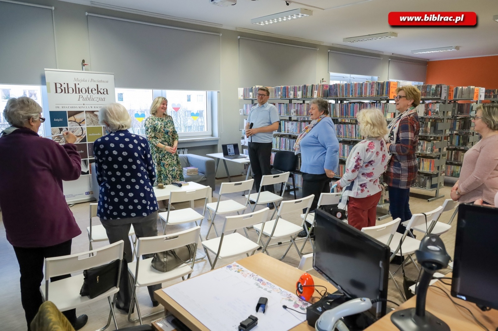 Zdjęcie w galerii na portalu naszraciborz.pl: Gabriela Anna Kańtor gościem Dnia Kobiet z Książką wiadomości z regionu