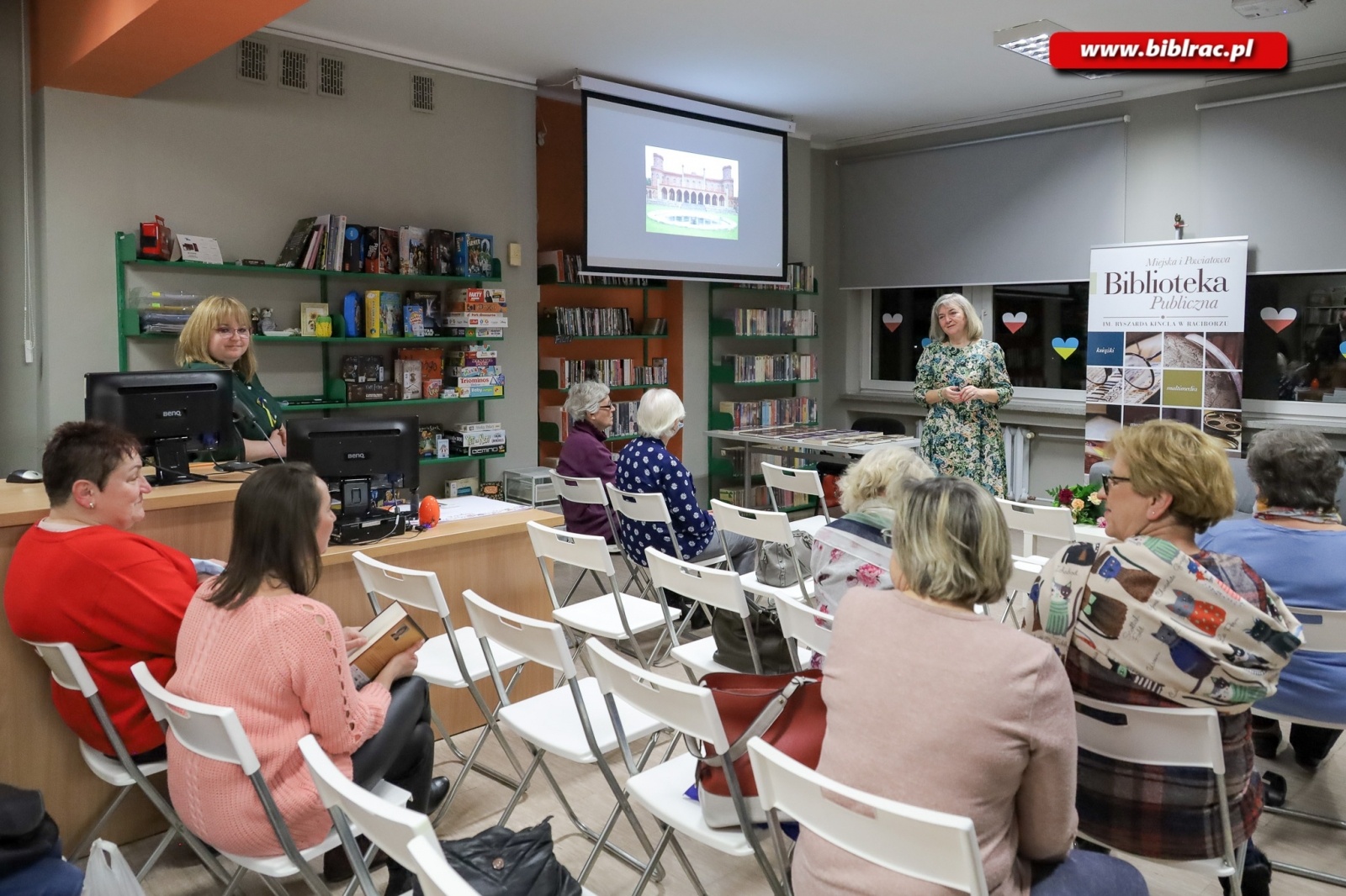 Zdjęcie w galerii na portalu naszraciborz.pl: Gabriela Anna Kańtor gościem Dnia Kobiet z Książką wiadomości z regionu