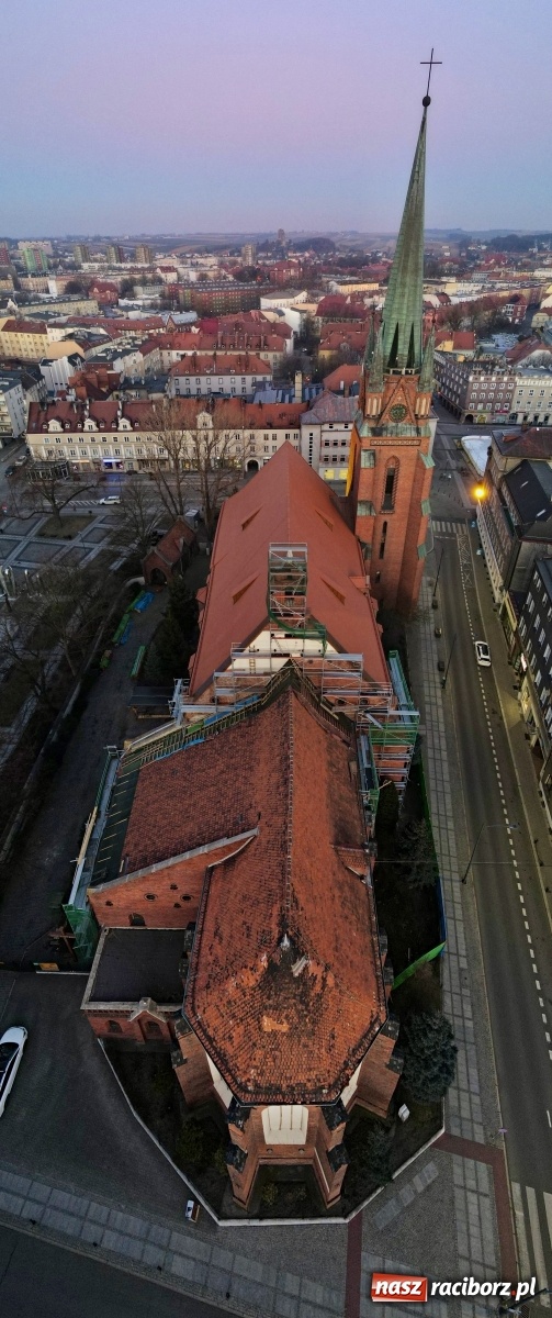 Zdjęcie w galerii na portalu naszraciborz.pl: Racibórz - miasto u progu wiosny okiem drona wiadomości z regionu