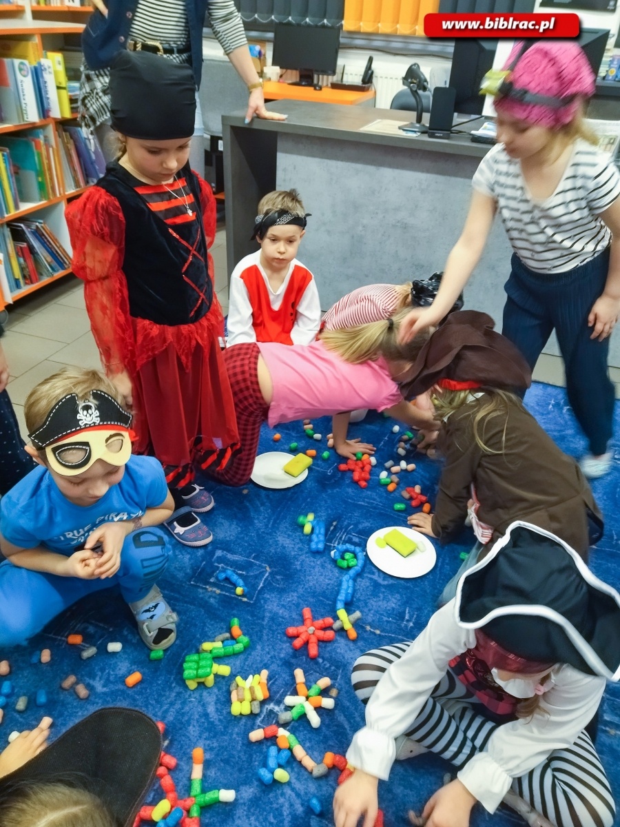 Zdjęcie w galerii na portalu naszraciborz.pl: Piracka nocka w Markowicach [FOTO] wiadomości z regionu