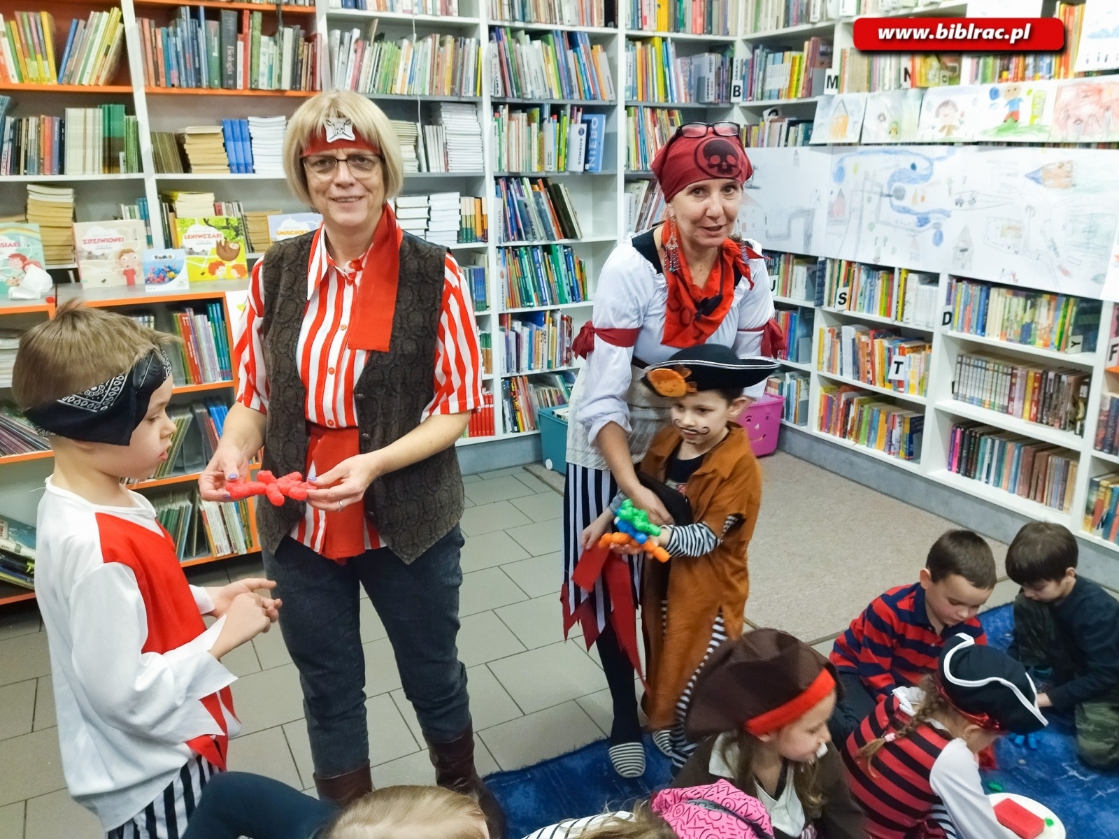 Zdjęcie w galerii na portalu naszraciborz.pl: Piracka nocka w Markowicach [FOTO] wiadomości z regionu