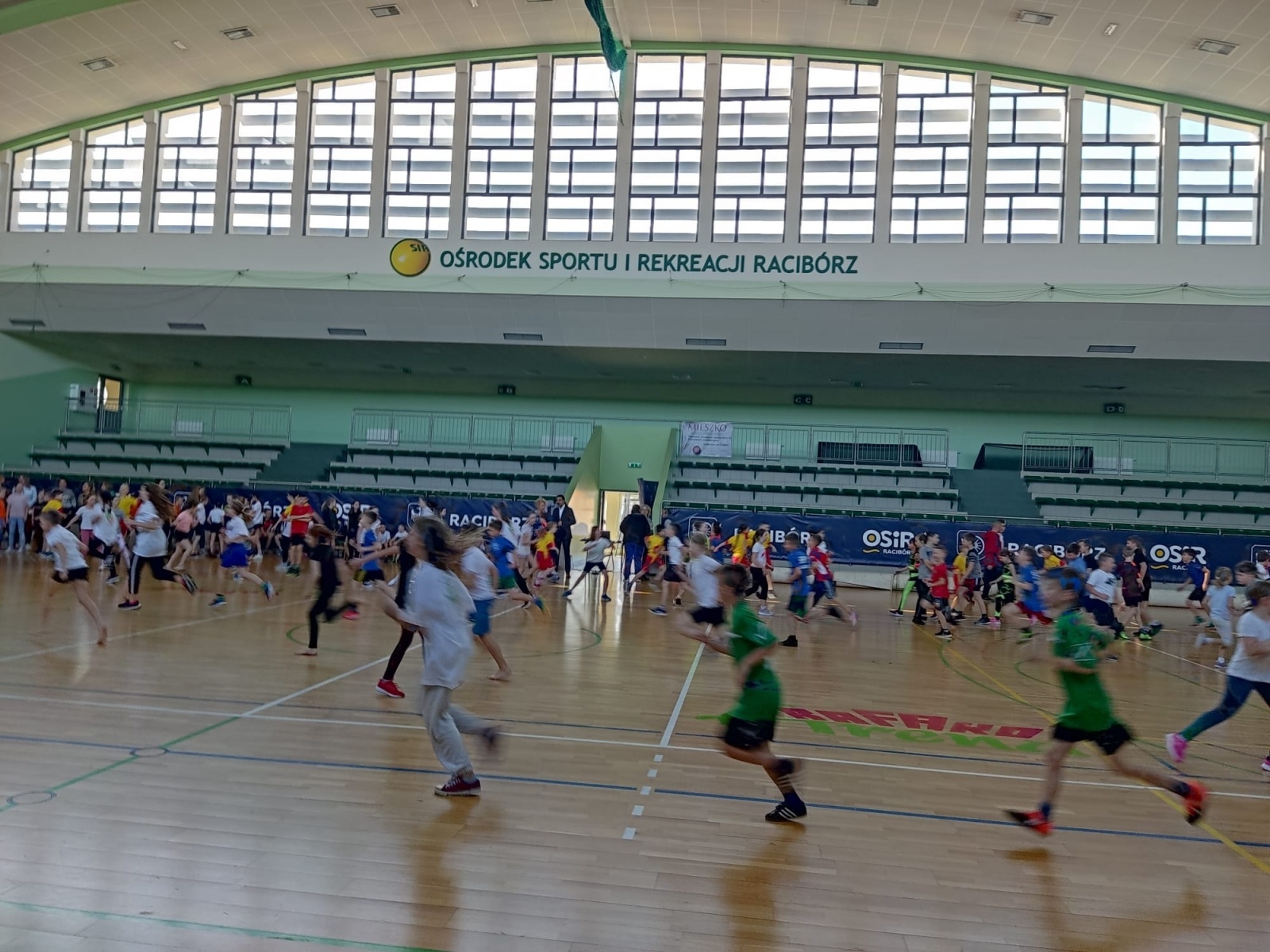 Zdjęcie w galerii na portalu naszraciborz.pl: Gotowi na sport? - happening w arenie przy Łąkowej wiadomości z regionu