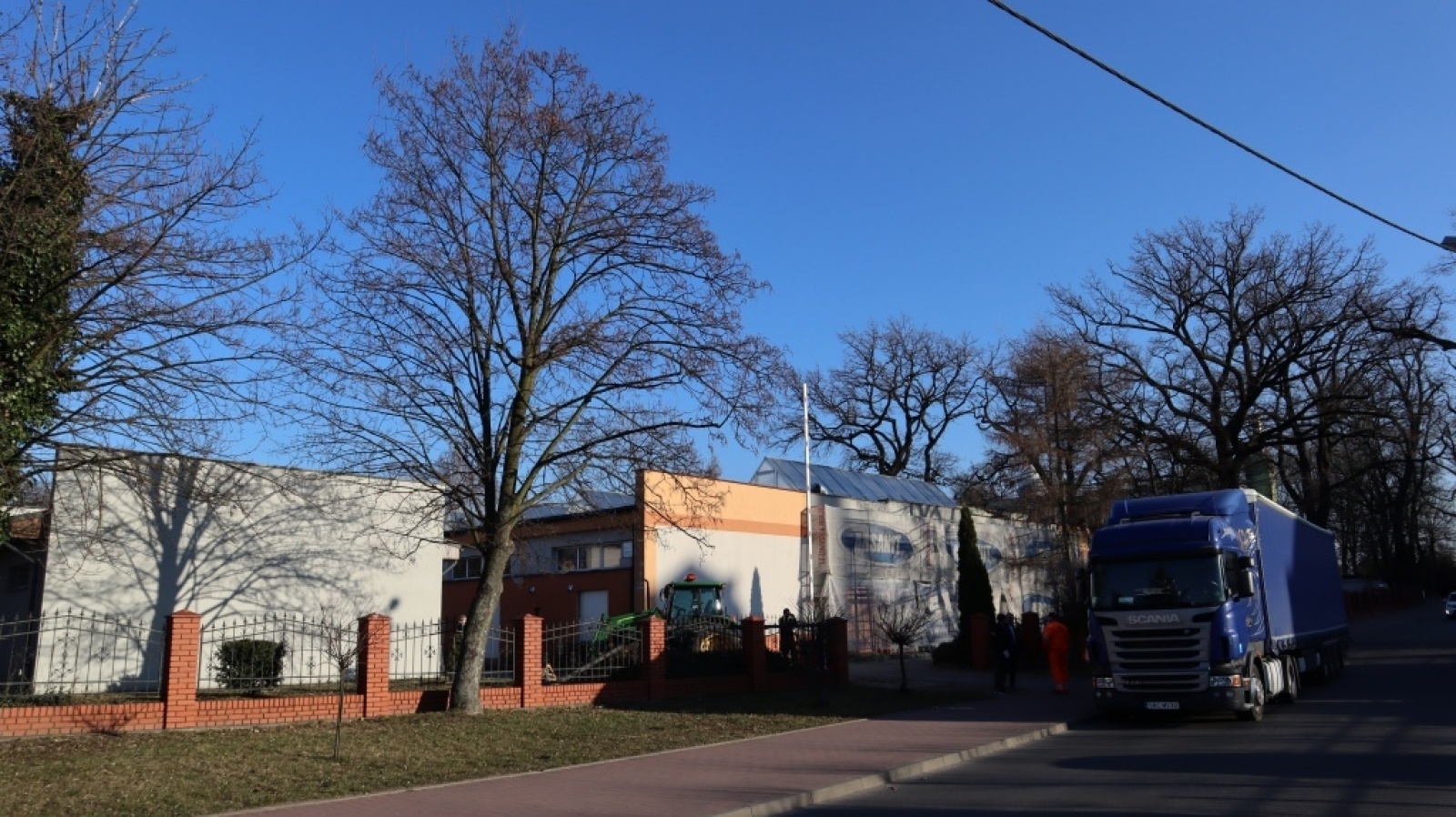 Zdjęcie w galerii na portalu naszraciborz.pl: Nadzwyczajna sesja Rady Powiatu Raciborskiego i transport darów na Ukrainę wiadomości z regionu