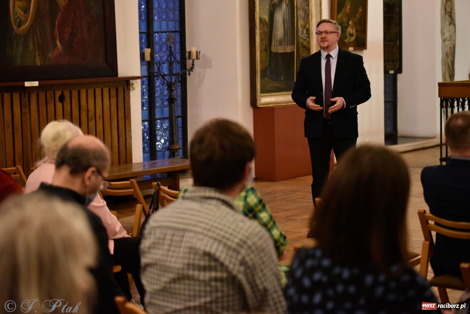 Zdjęcie w galerii na portalu naszraciborz.pl: Kafle raciborskie, czyli o historii ogrzewania w raciborskim Muzeum wiadomości z regionu