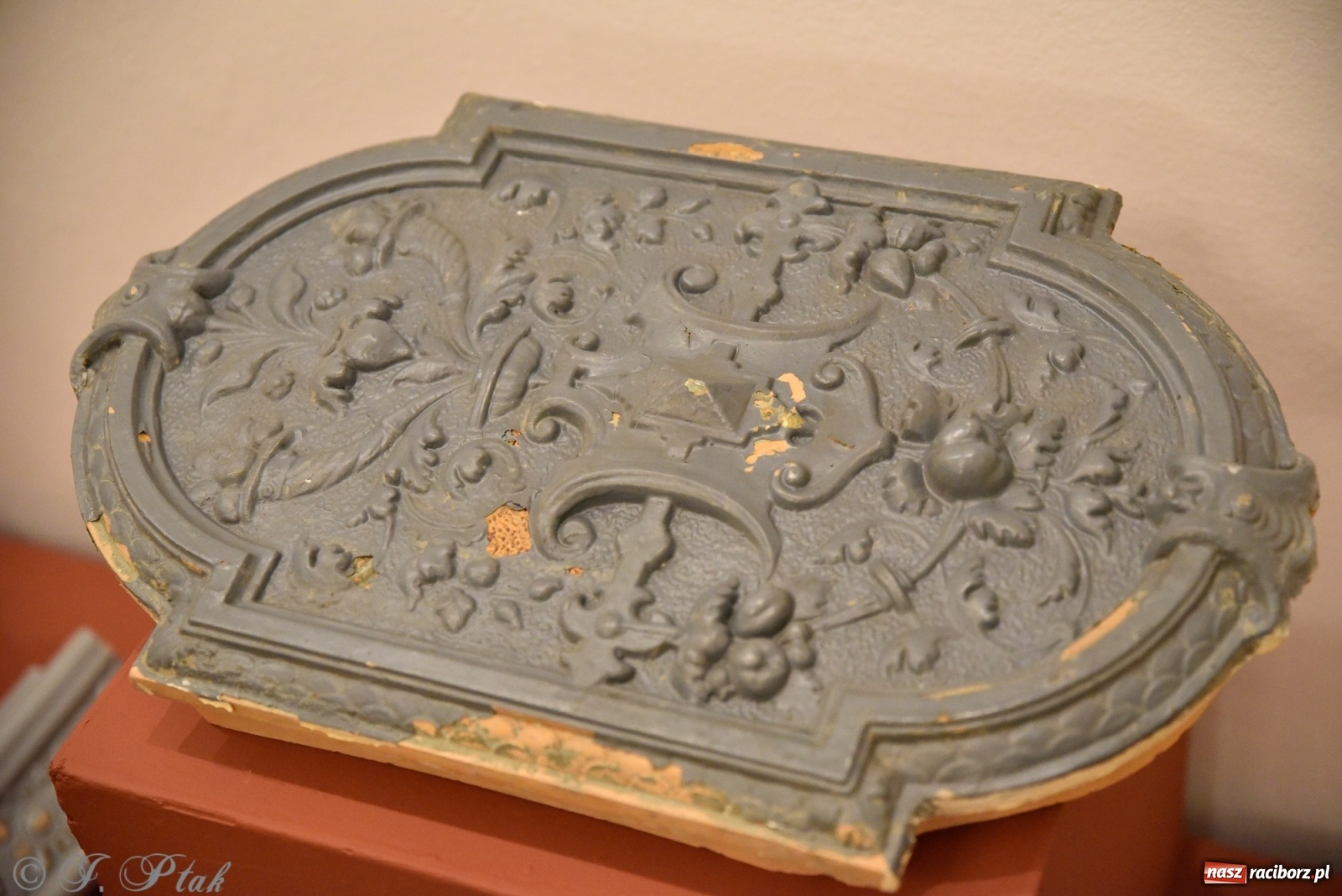 Zdjęcie w galerii na portalu naszraciborz.pl: Kafle raciborskie, czyli o historii ogrzewania w raciborskim Muzeum wiadomości z regionu