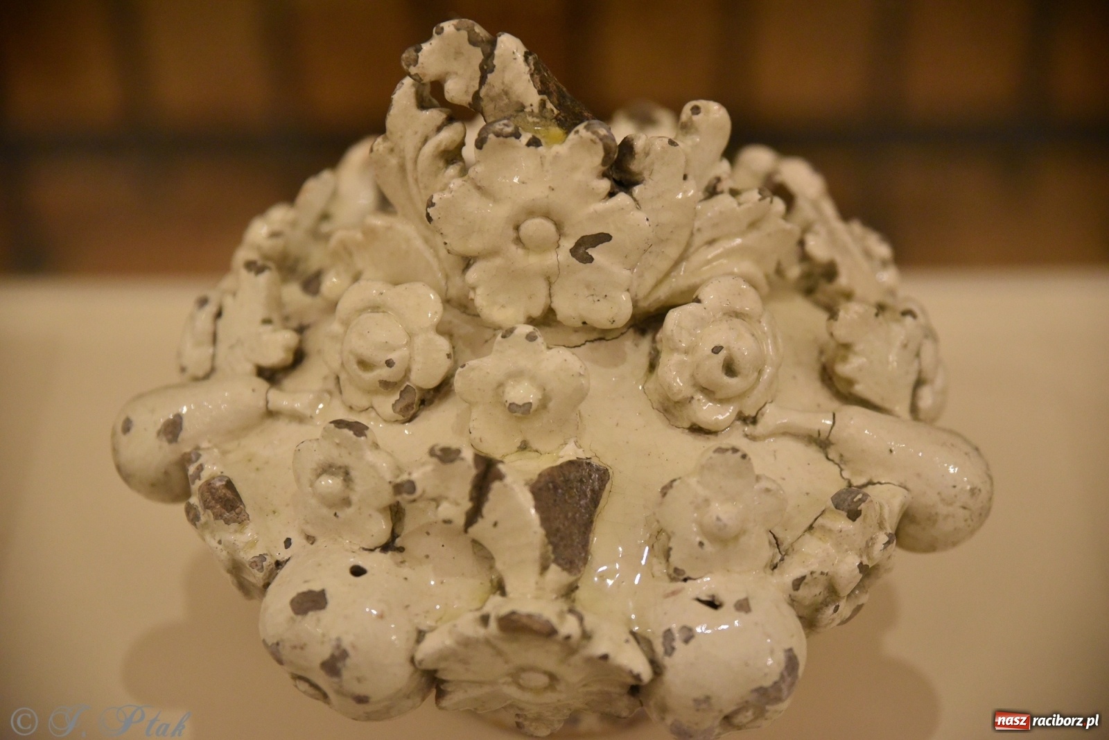 Zdjęcie w galerii na portalu naszraciborz.pl: Kafle raciborskie, czyli o historii ogrzewania w raciborskim Muzeum wiadomości z regionu