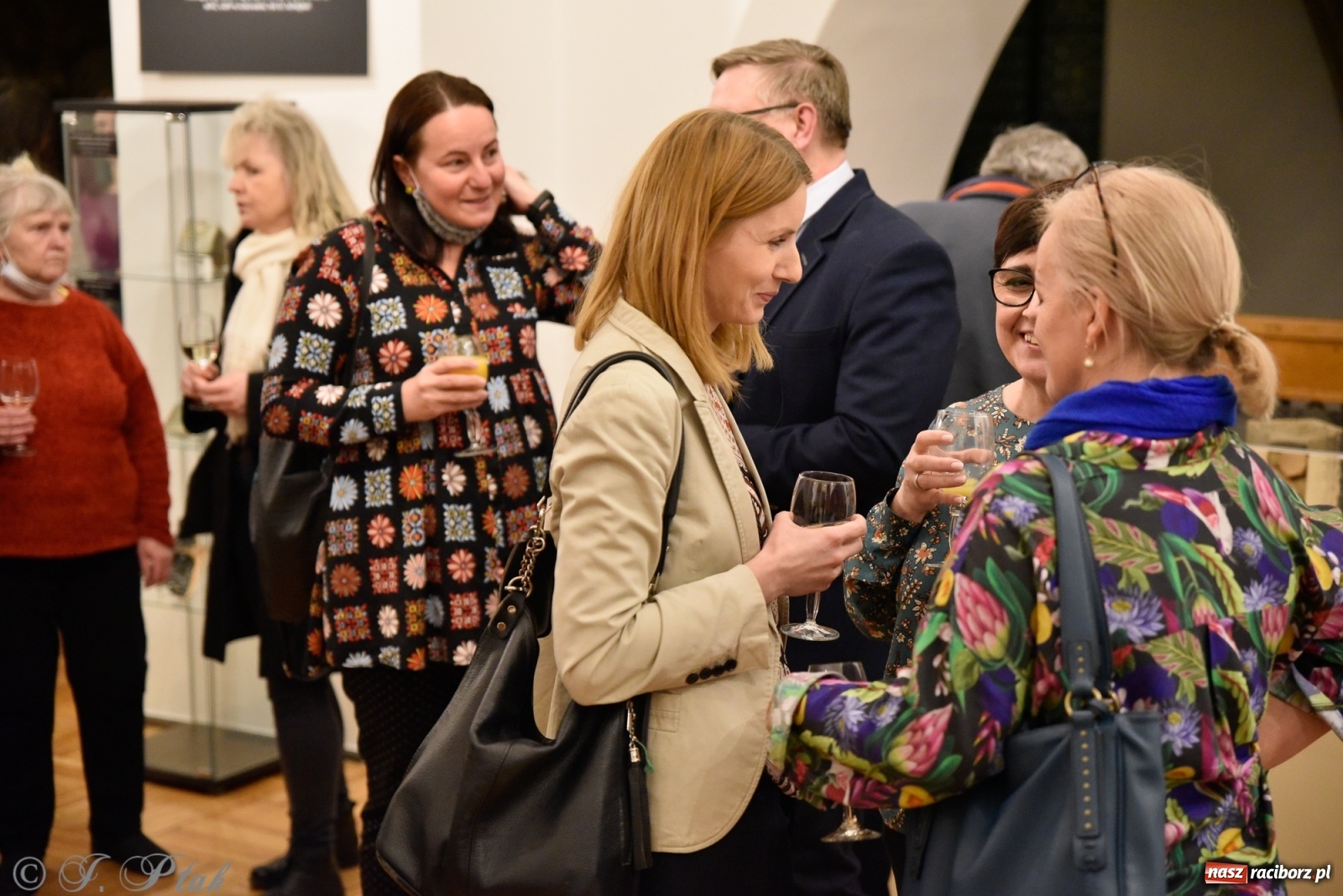 Zdjęcie w galerii na portalu naszraciborz.pl: Kafle raciborskie, czyli o historii ogrzewania w raciborskim Muzeum wiadomości z regionu
