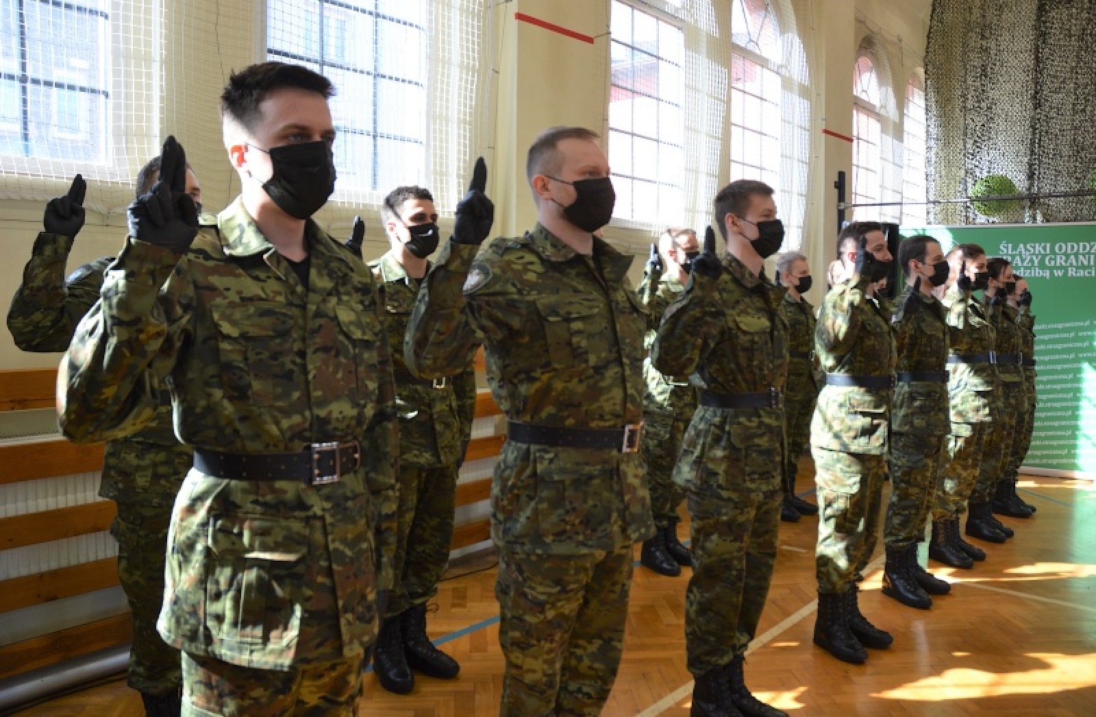 Zdjęcie w galerii na portalu naszraciborz.pl: Śląscy pogranicznicy z Raciborza wzmocnili swoje szeregi wiadomości z regionu